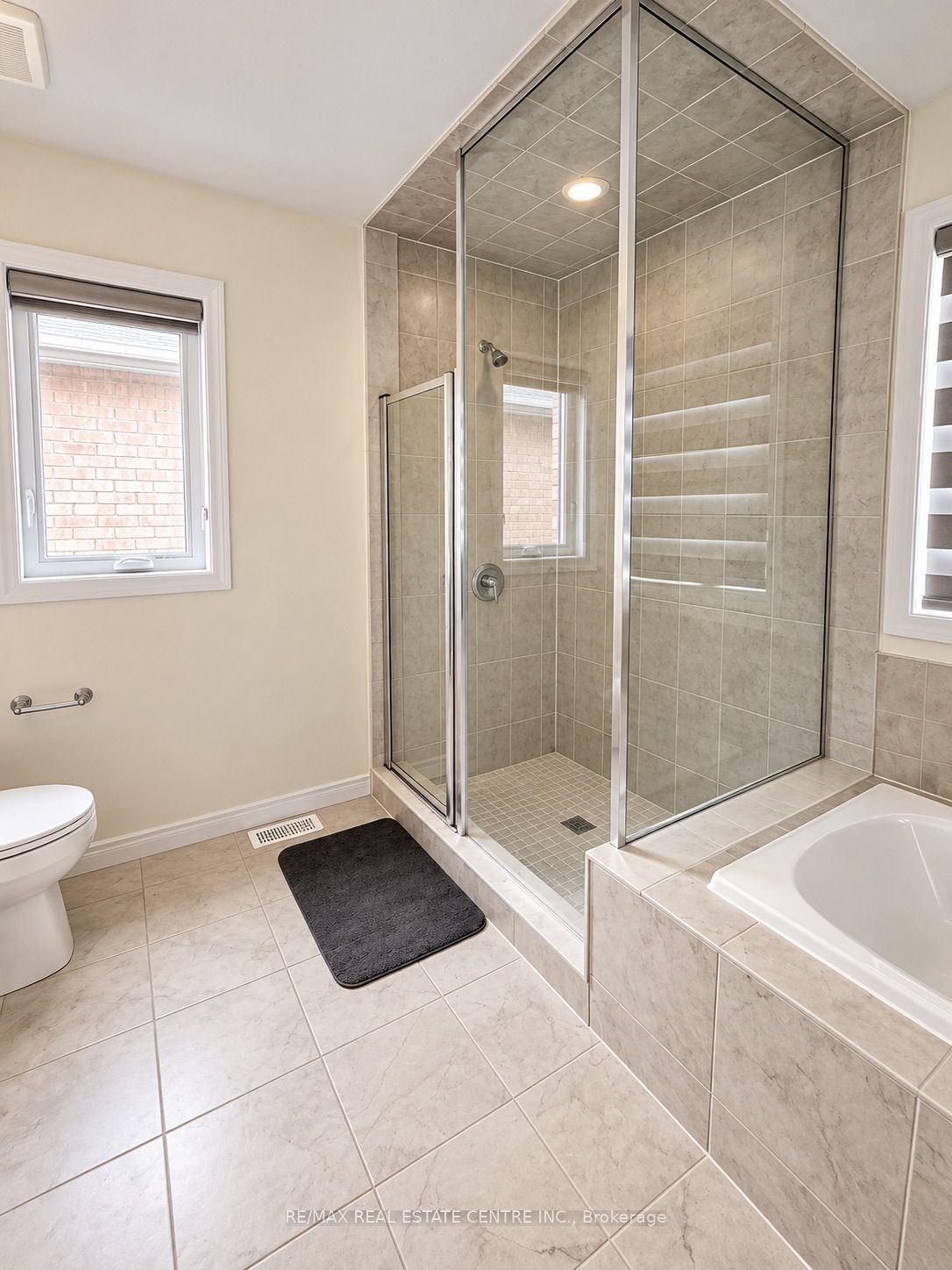 117 Raftis Street Property Photo 10