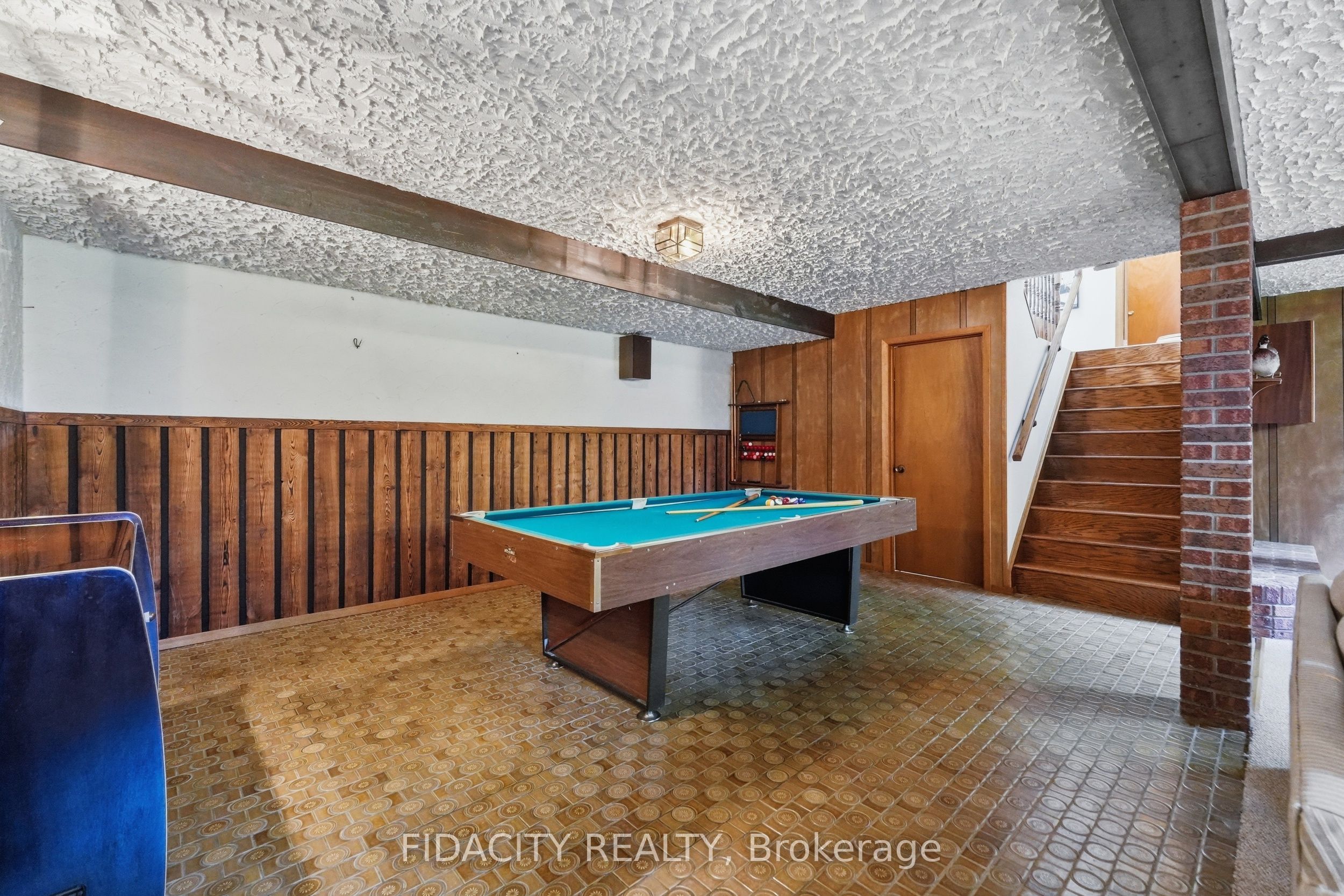 45 Cortleigh Drive Property Photo 28