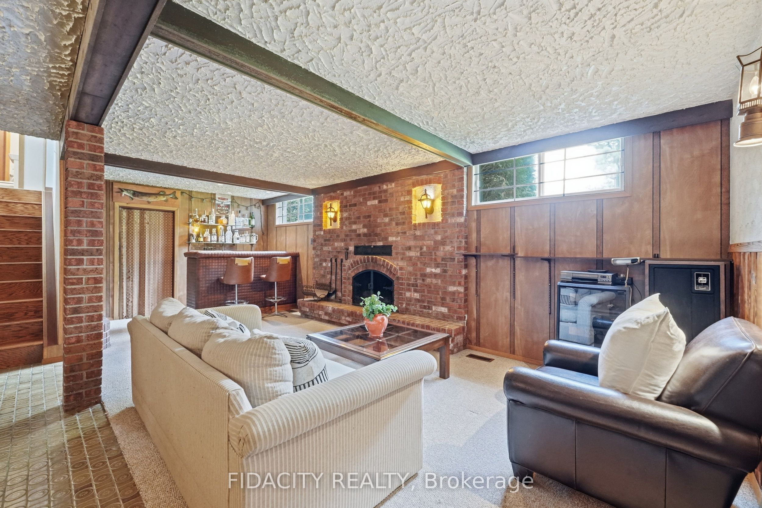 45 Cortleigh Drive Property Photo 29