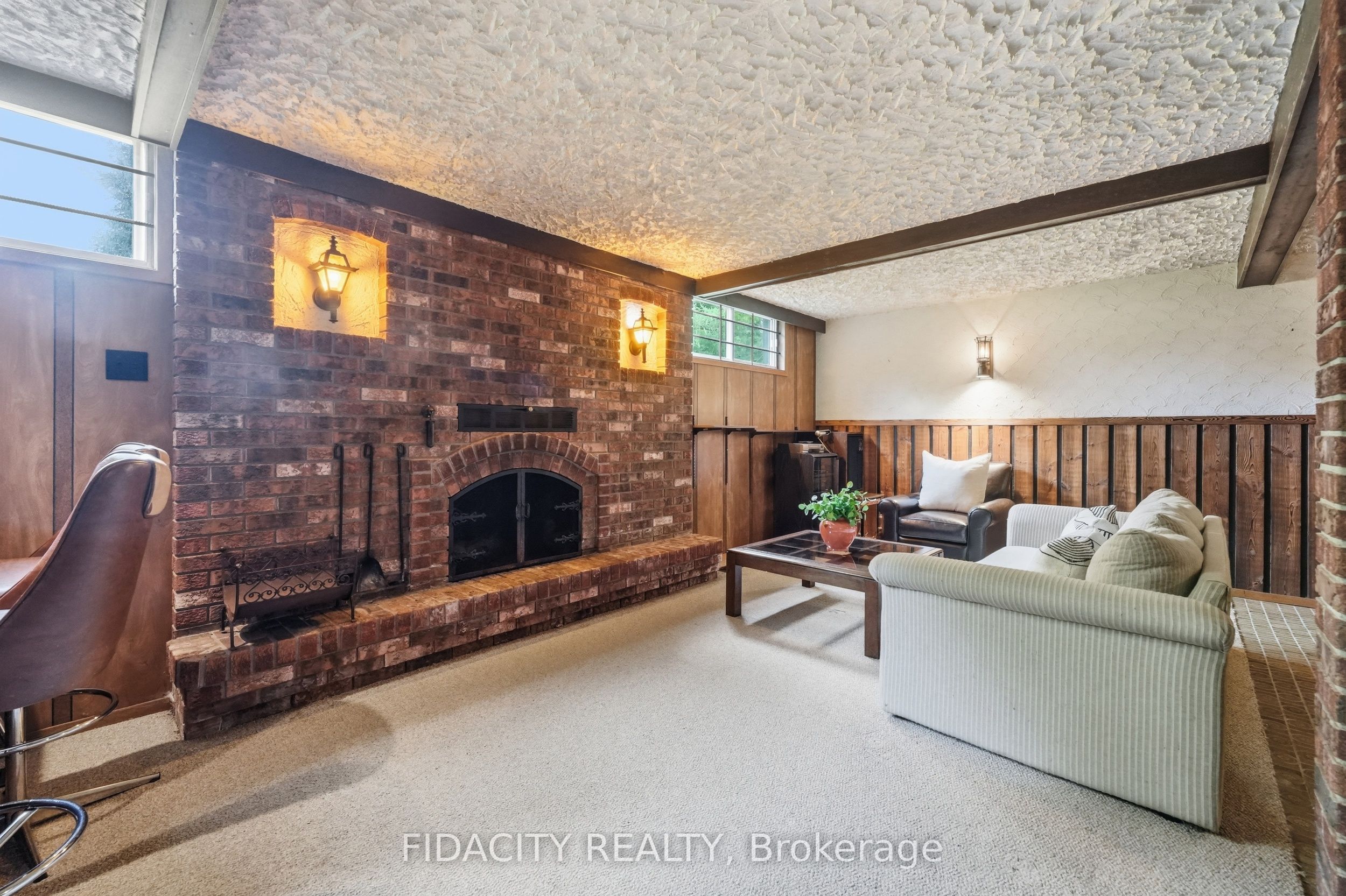 45 Cortleigh Drive Property Photo 31