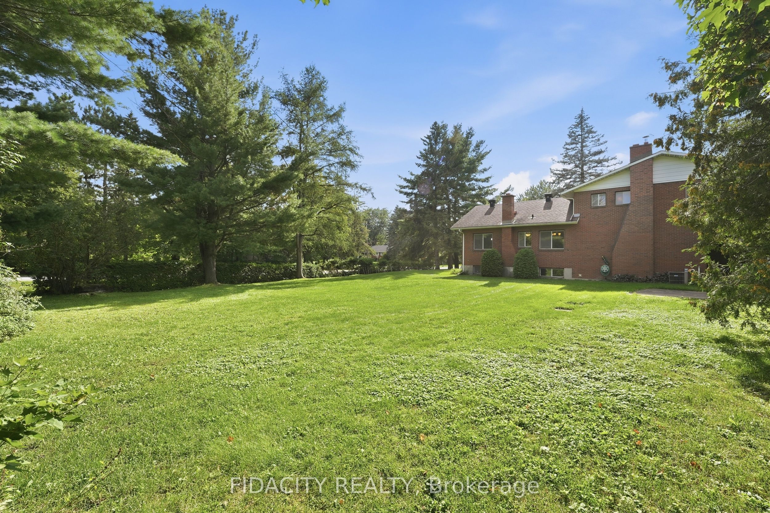 45 Cortleigh Drive Property Photo 40