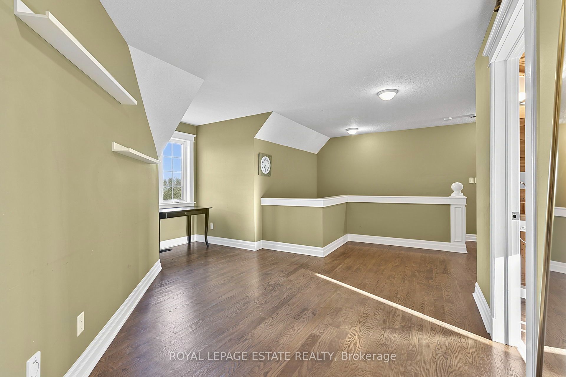 555086 Mono Amaranth Townline Property Photo 22