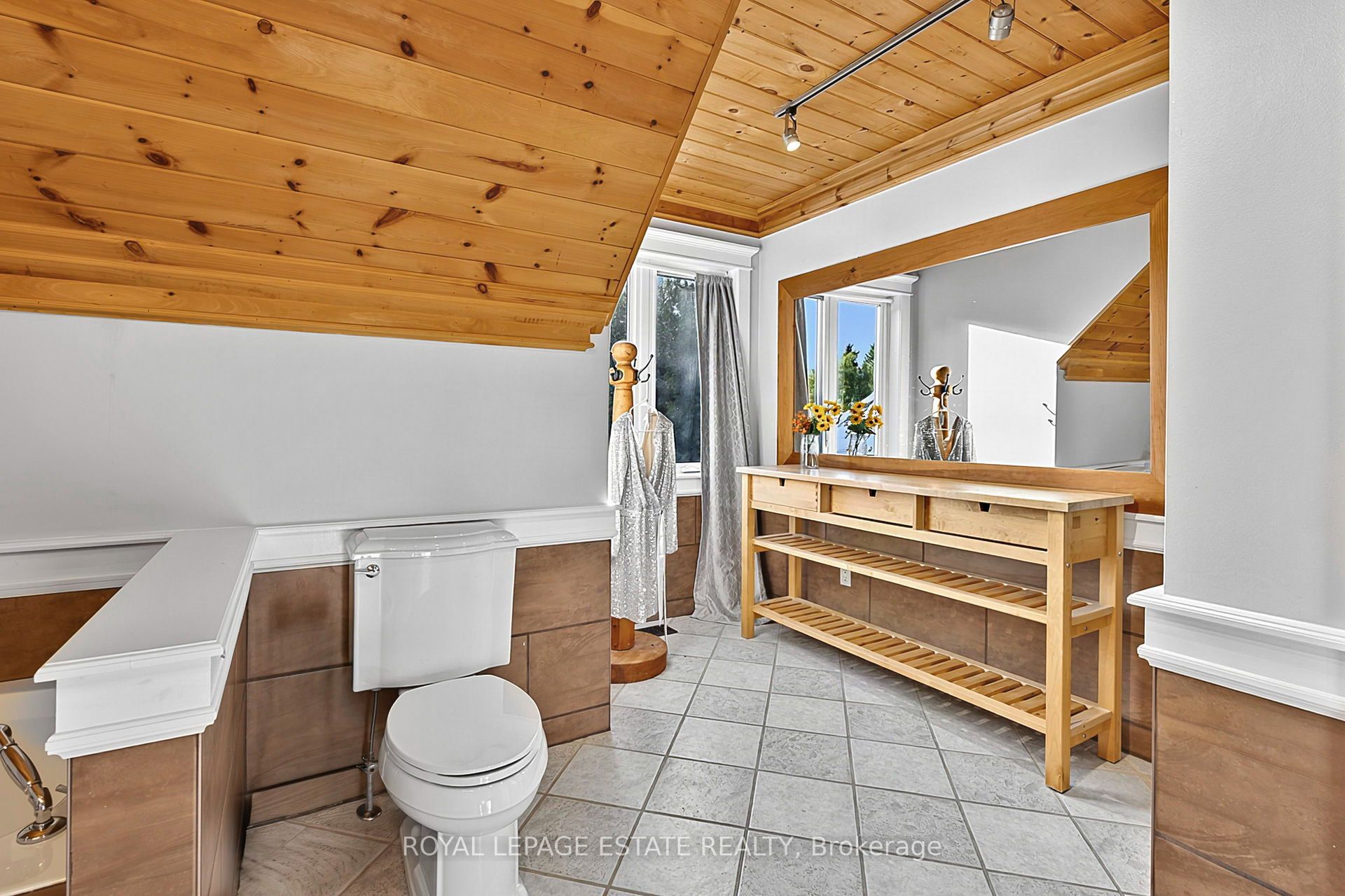 555086 Mono Amaranth Townline Property Photo 29