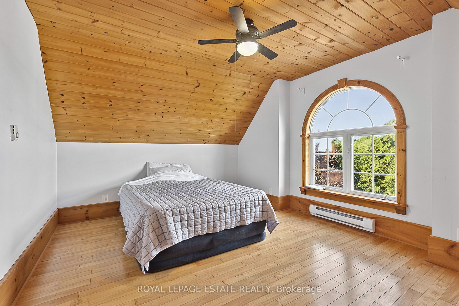 555086 Mono Amaranth Townline Property Photo 35