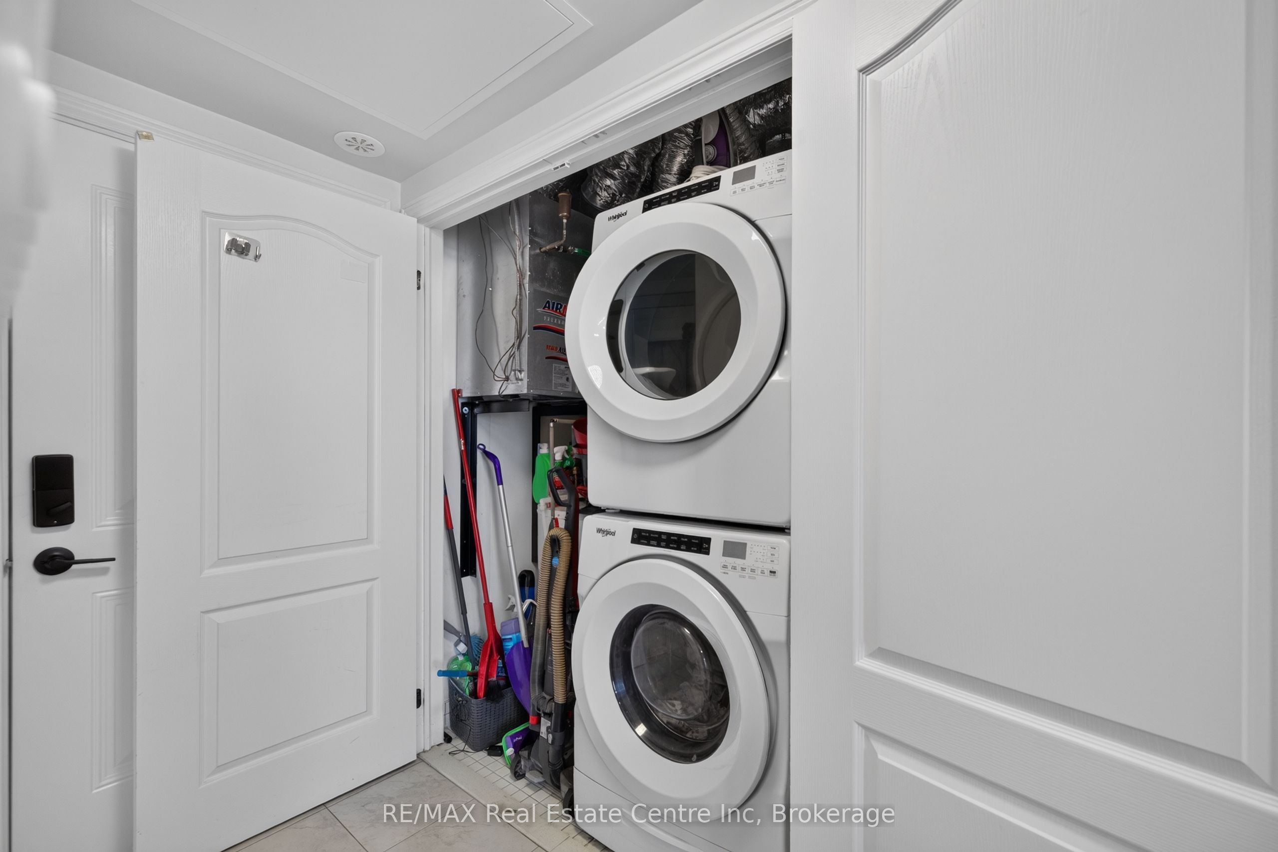279 Law Drive Property Photo 19