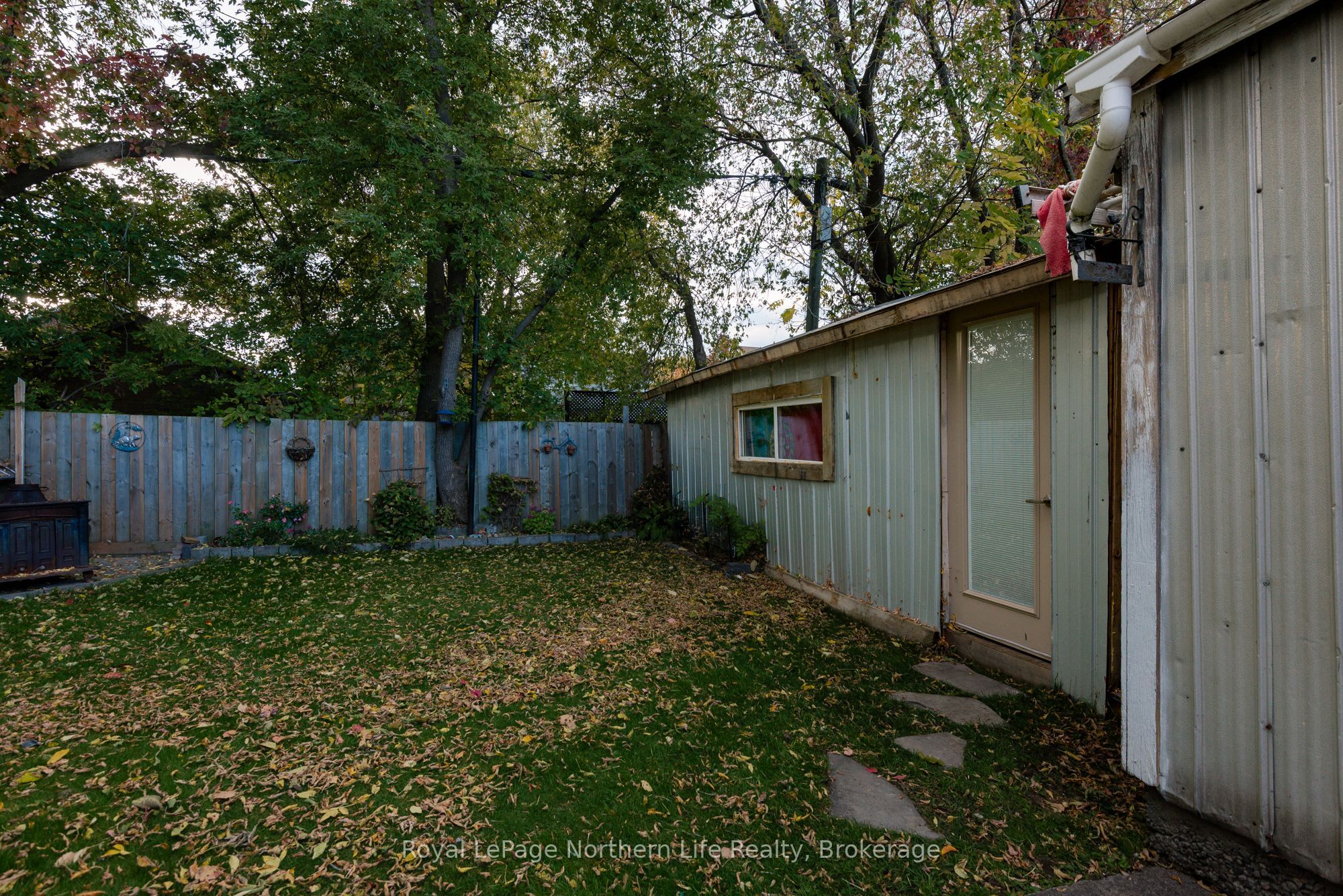 133 Princess Street E Property Photo 37
