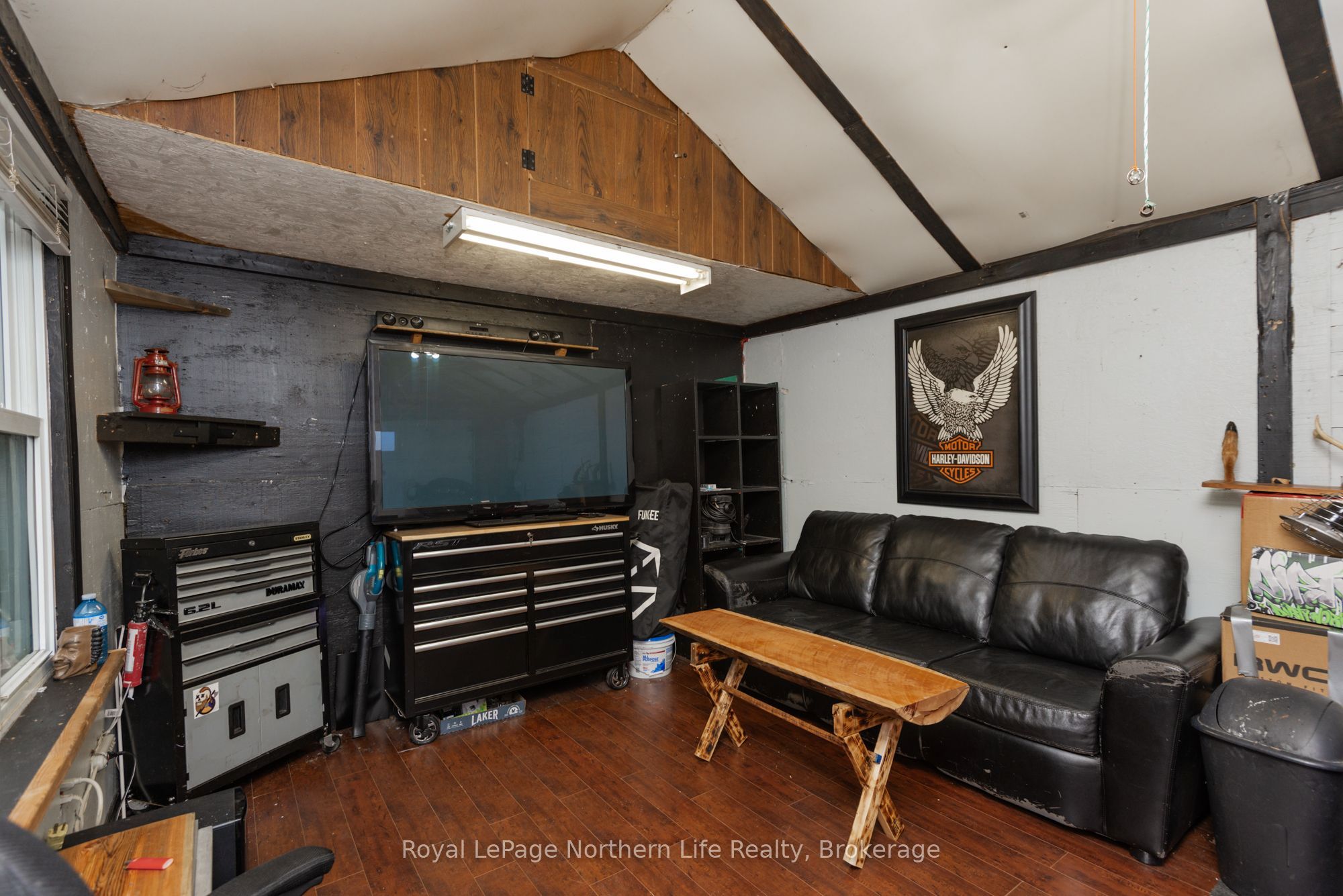 133 Princess Street E Property Photo 44