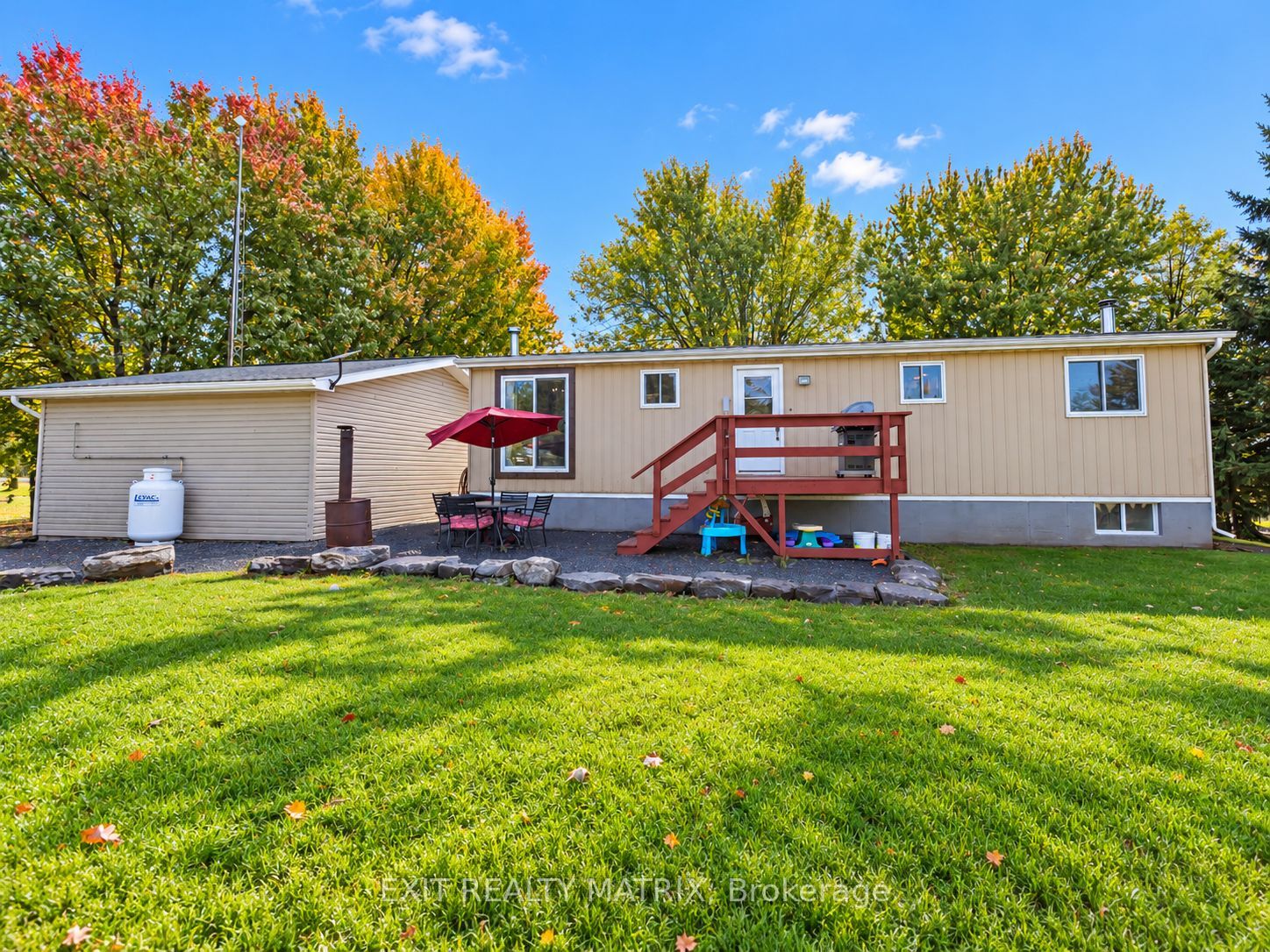 18113 Glen Falloch Road Property Photo 32
