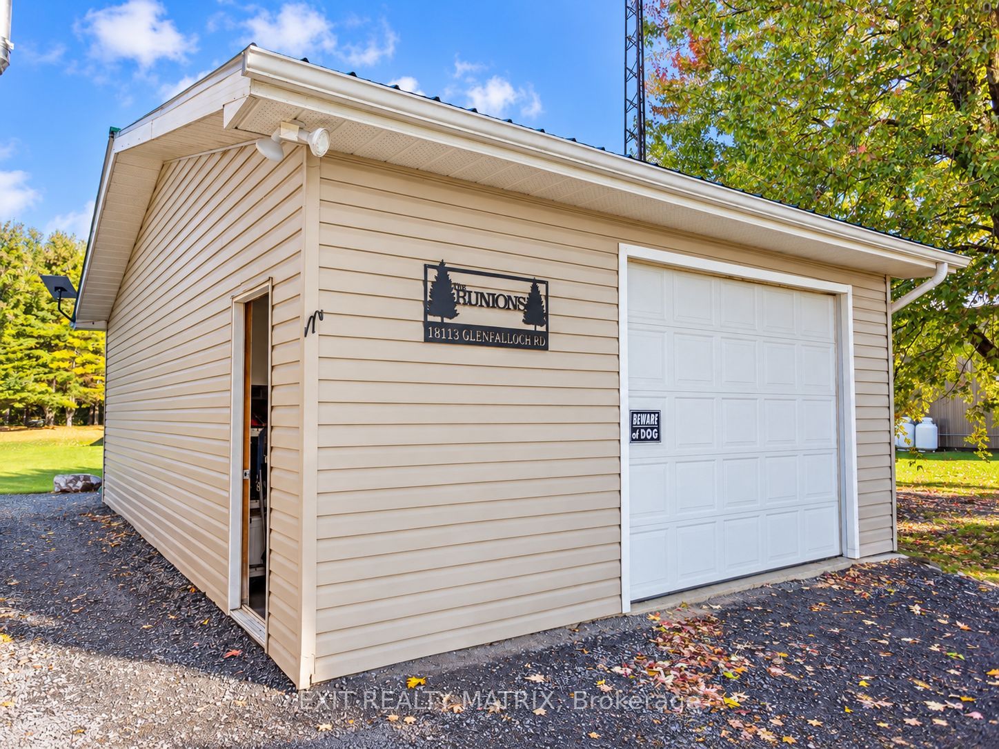 18113 Glen Falloch Road Property Photo 36