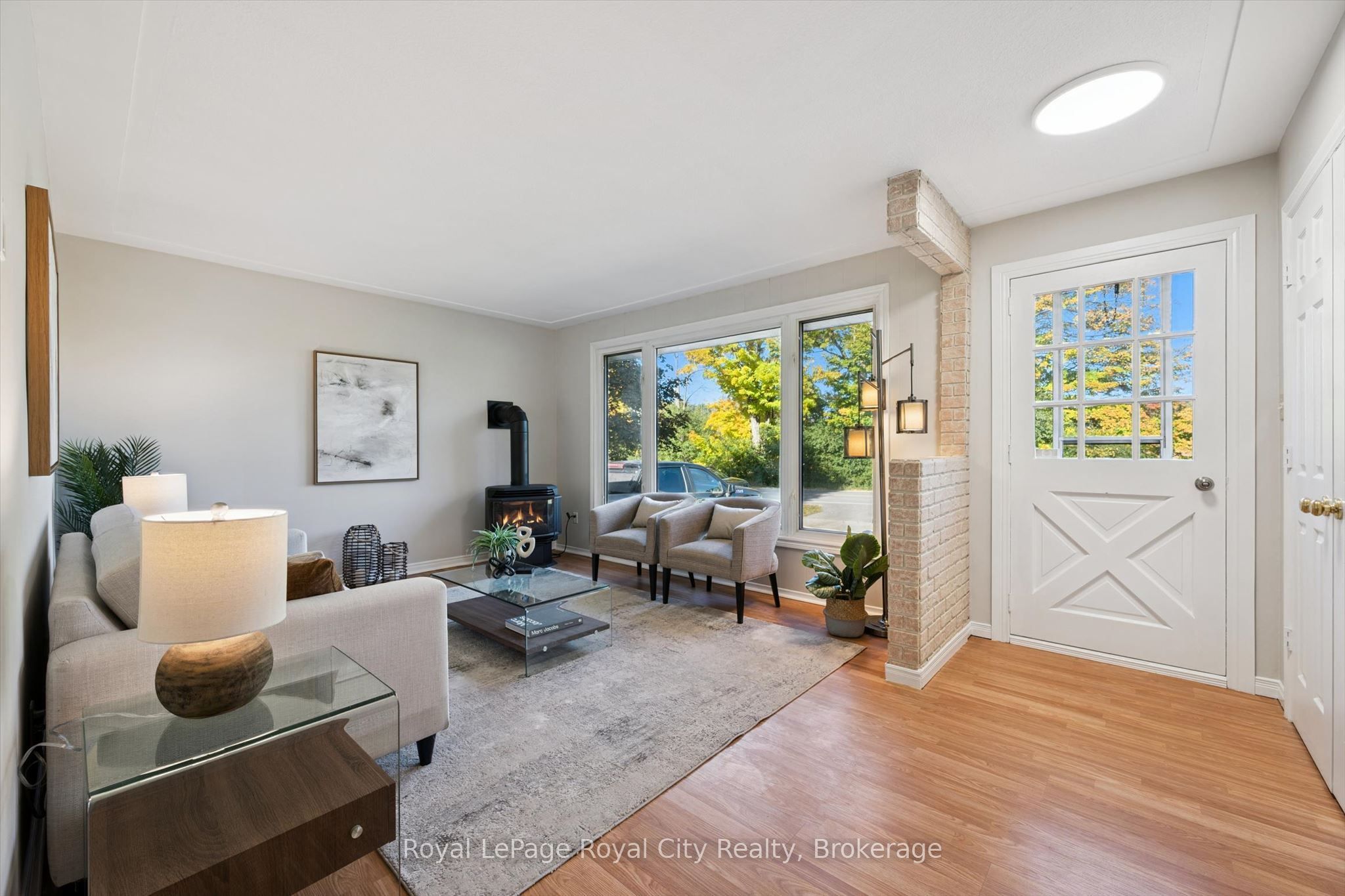 7065 Fife Road Property Photo 3