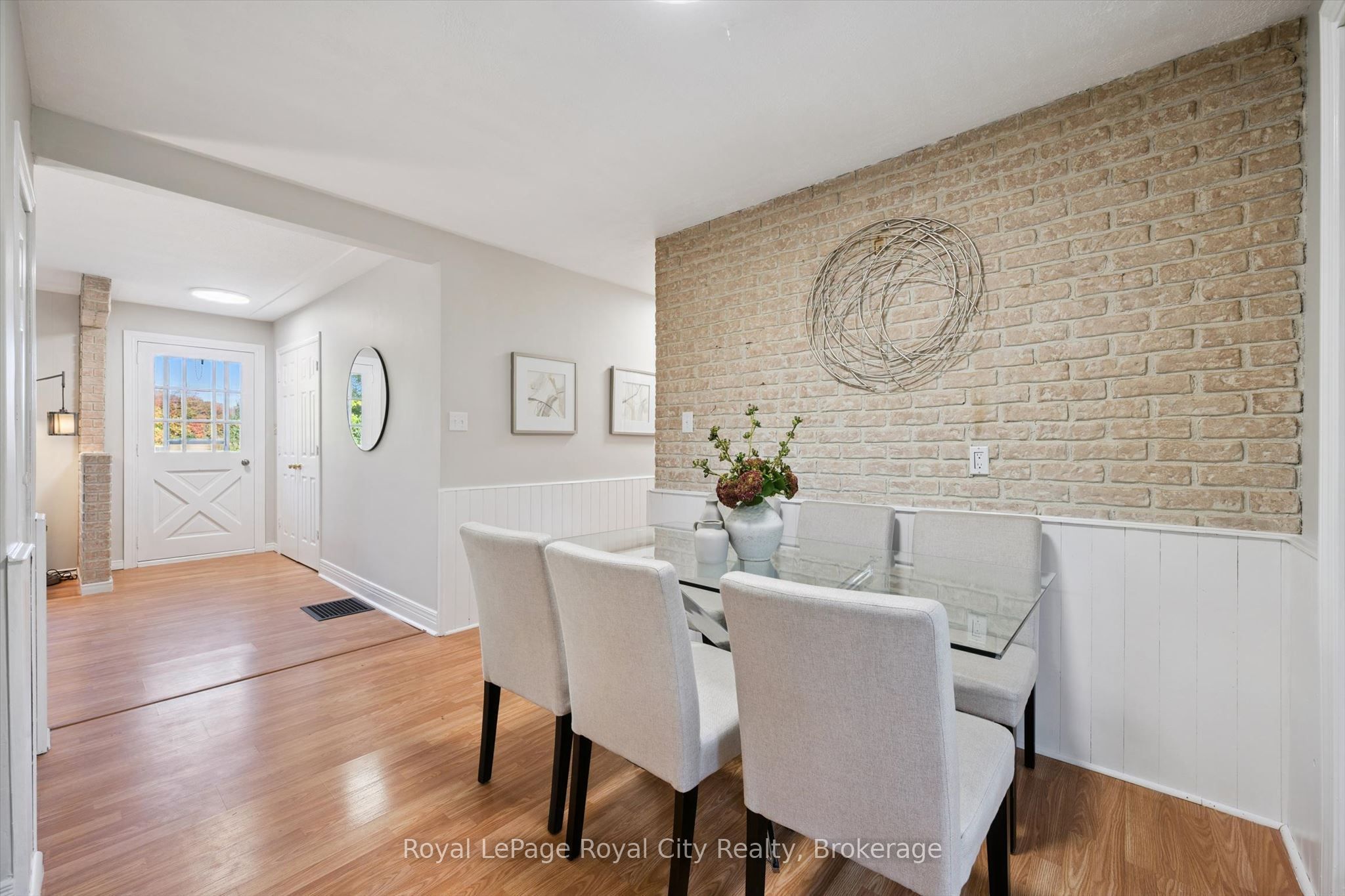 7065 Fife Road Property Photo 11