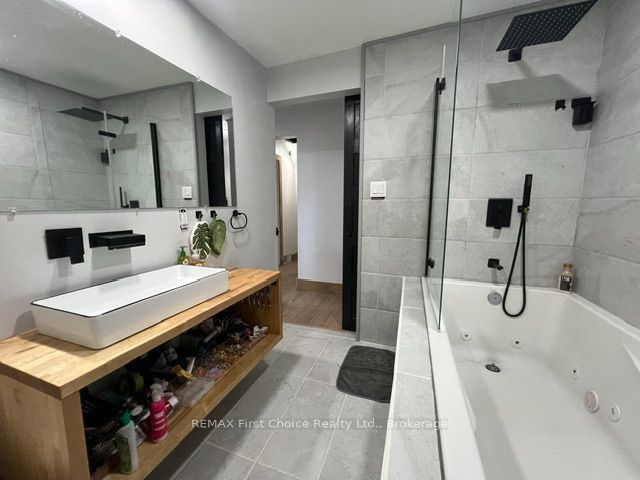 656 First Street E Property Photo 13