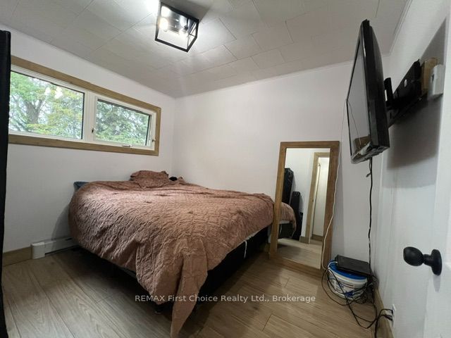 656 First Street E Property Photo 17