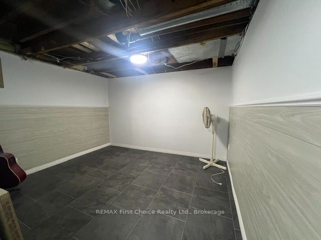 656 First Street E Property Photo 19