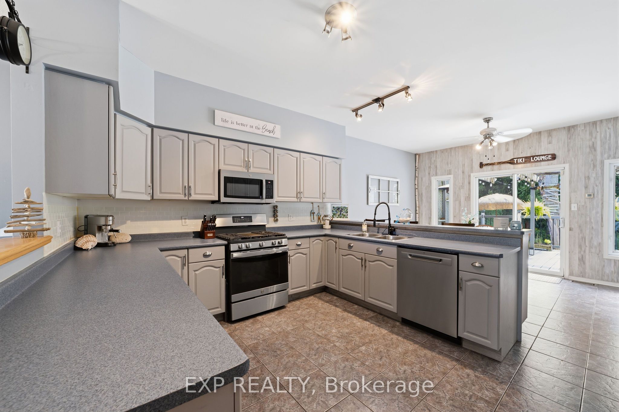 44 Juniper Crescent Property Photo 6