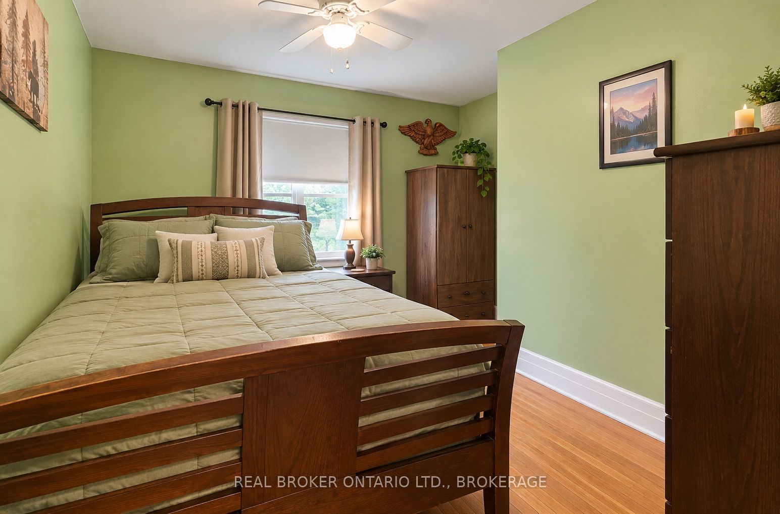 214 Fourth Street W Property Photo 15
