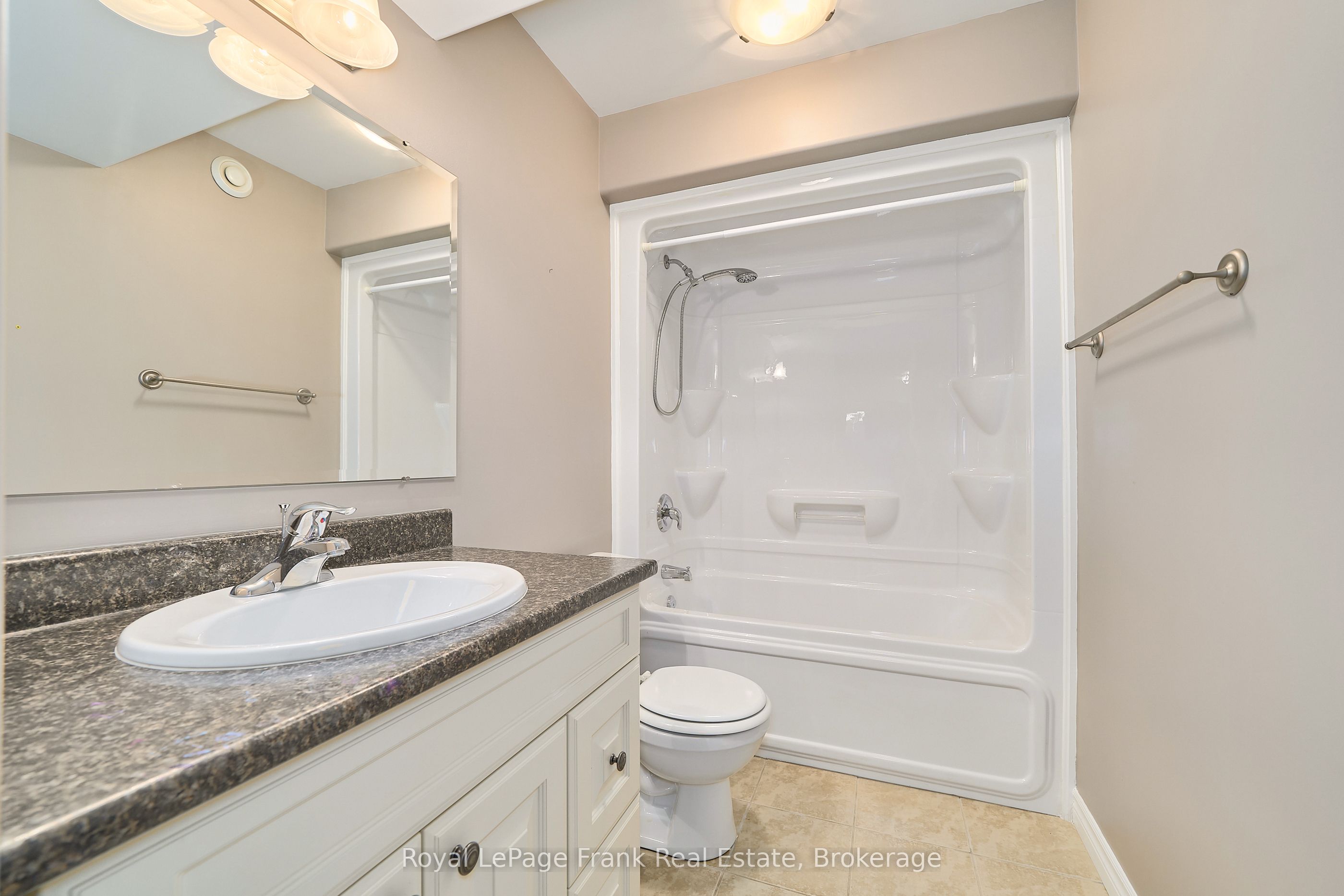 11 Fox Den Drive Property Photo 33