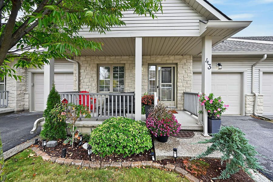 34 Southbrook Drive 43 Property Photo 3