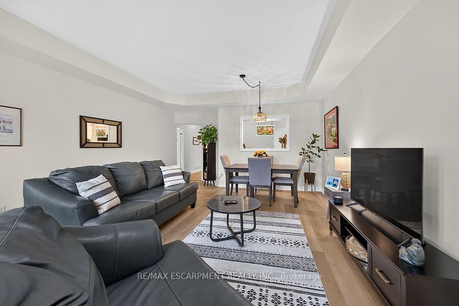 34 Southbrook Drive 43 Property Photo 20