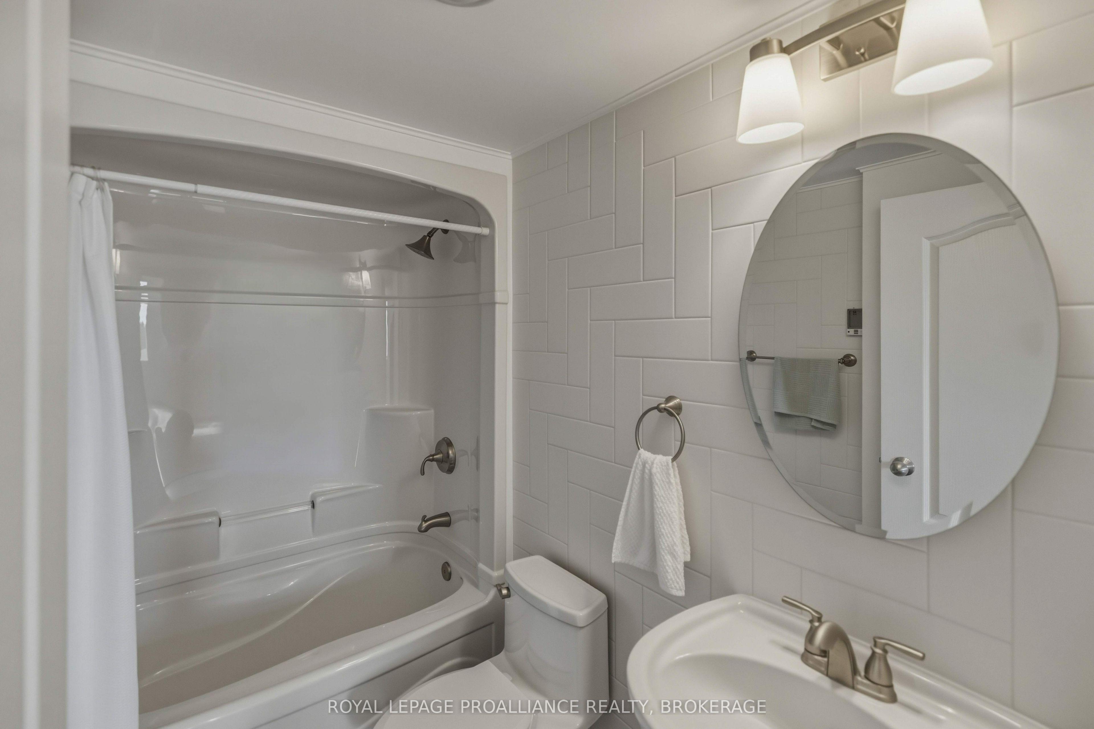 649 Davis Drive 301 Property Photo 19