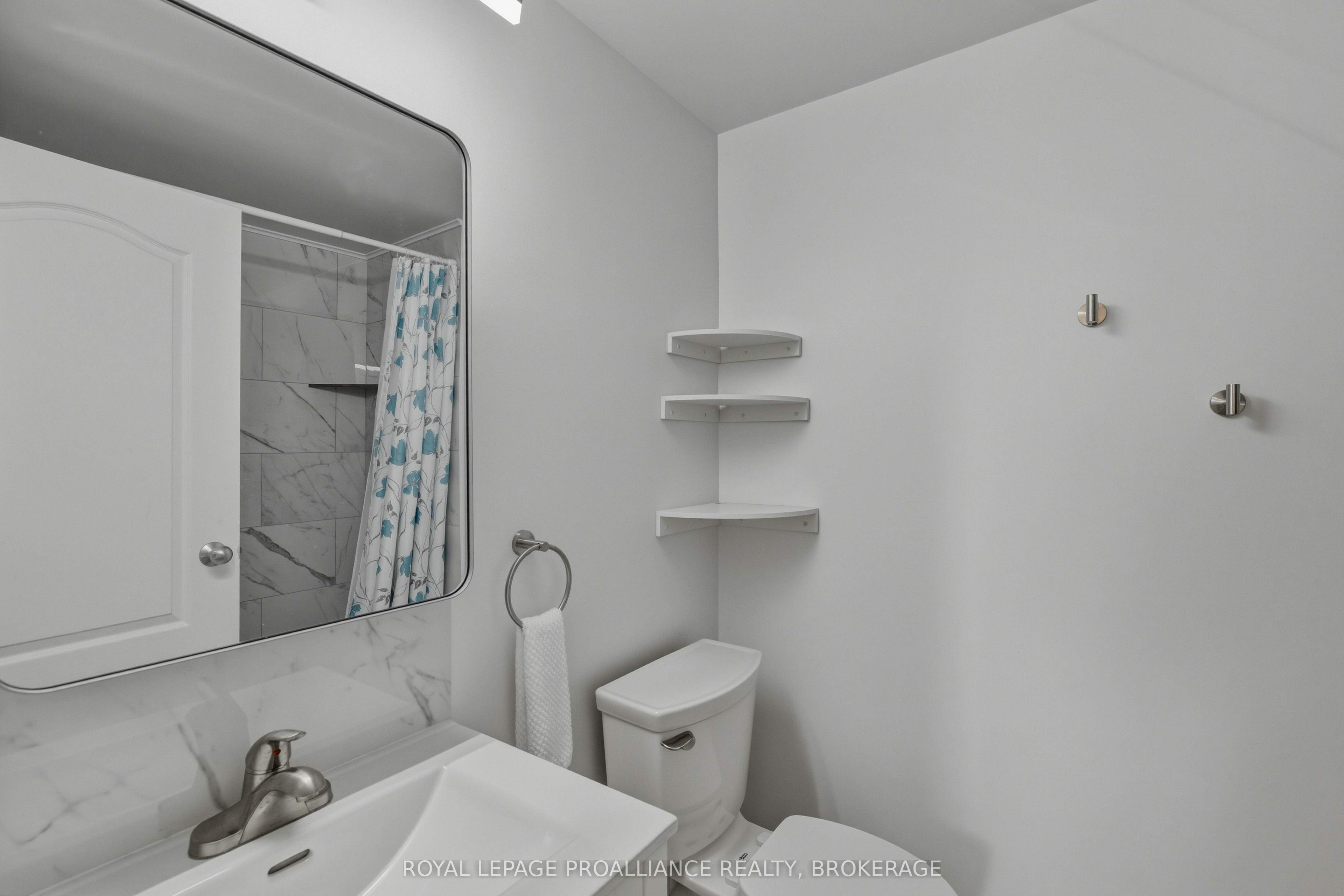 649 Davis Drive 301 Property Photo 26