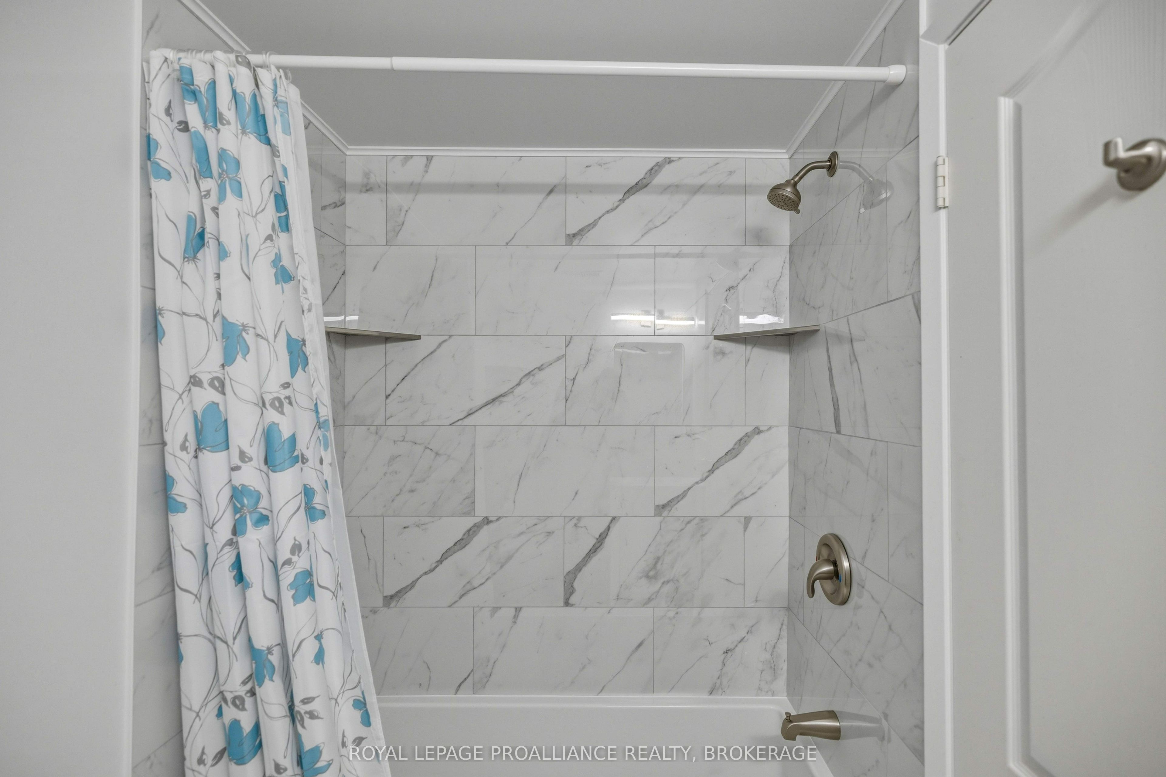 649 Davis Drive 301 Property Photo 27