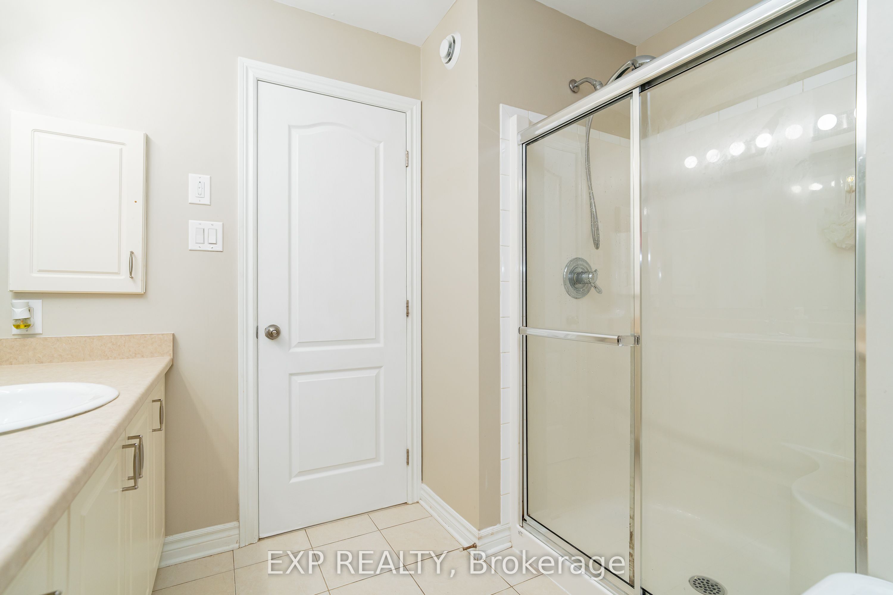 441 Foxhall Way Property Photo 18