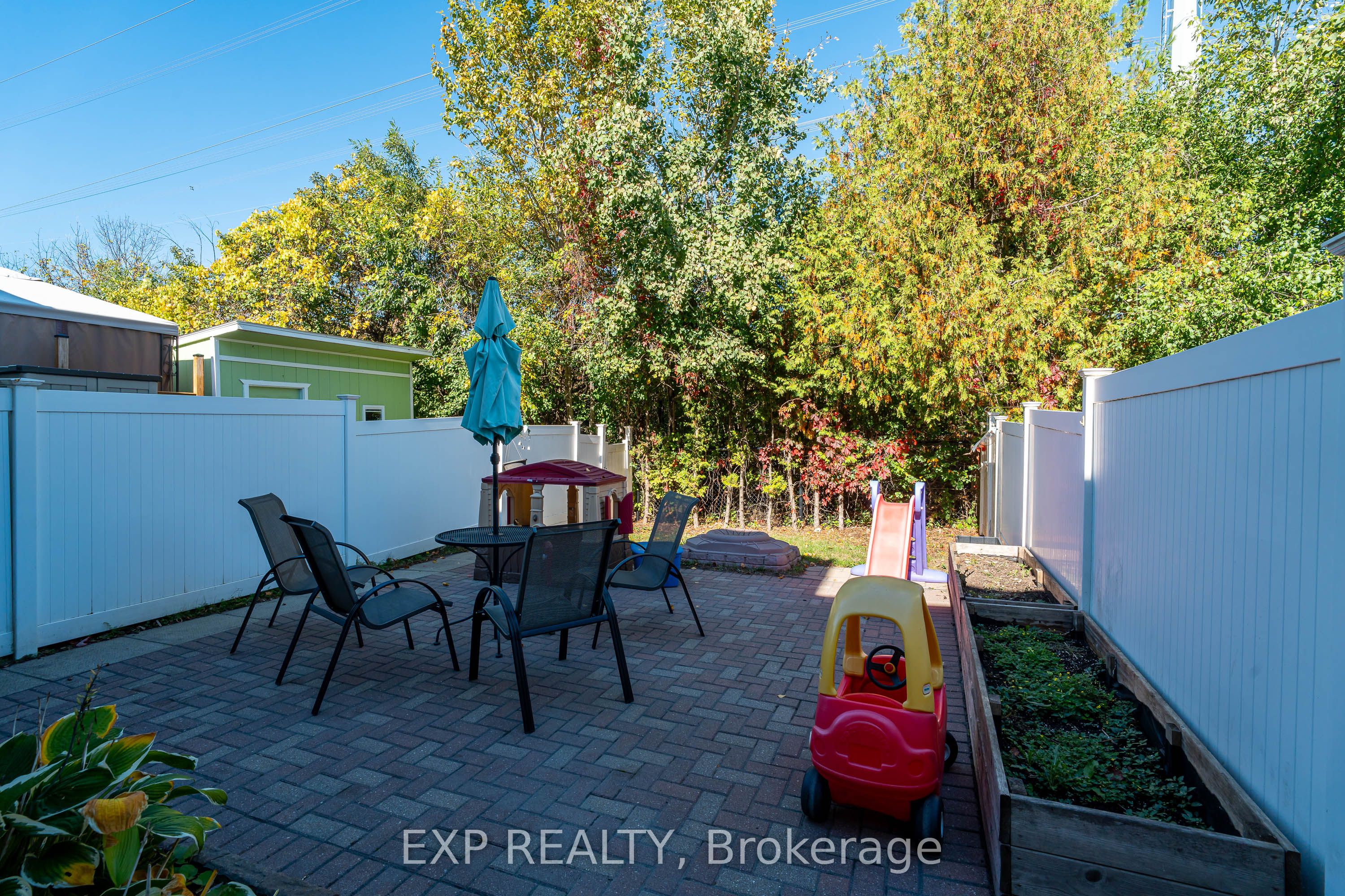 441 Foxhall Way Property Photo 24