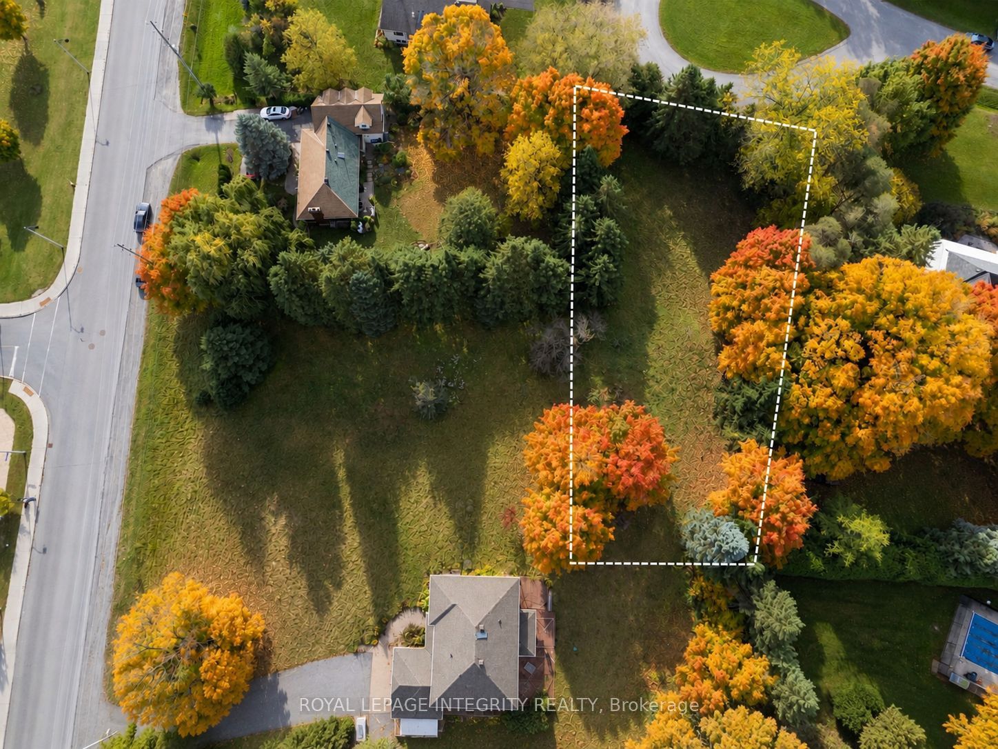 18 Howard Court Property Photo 2