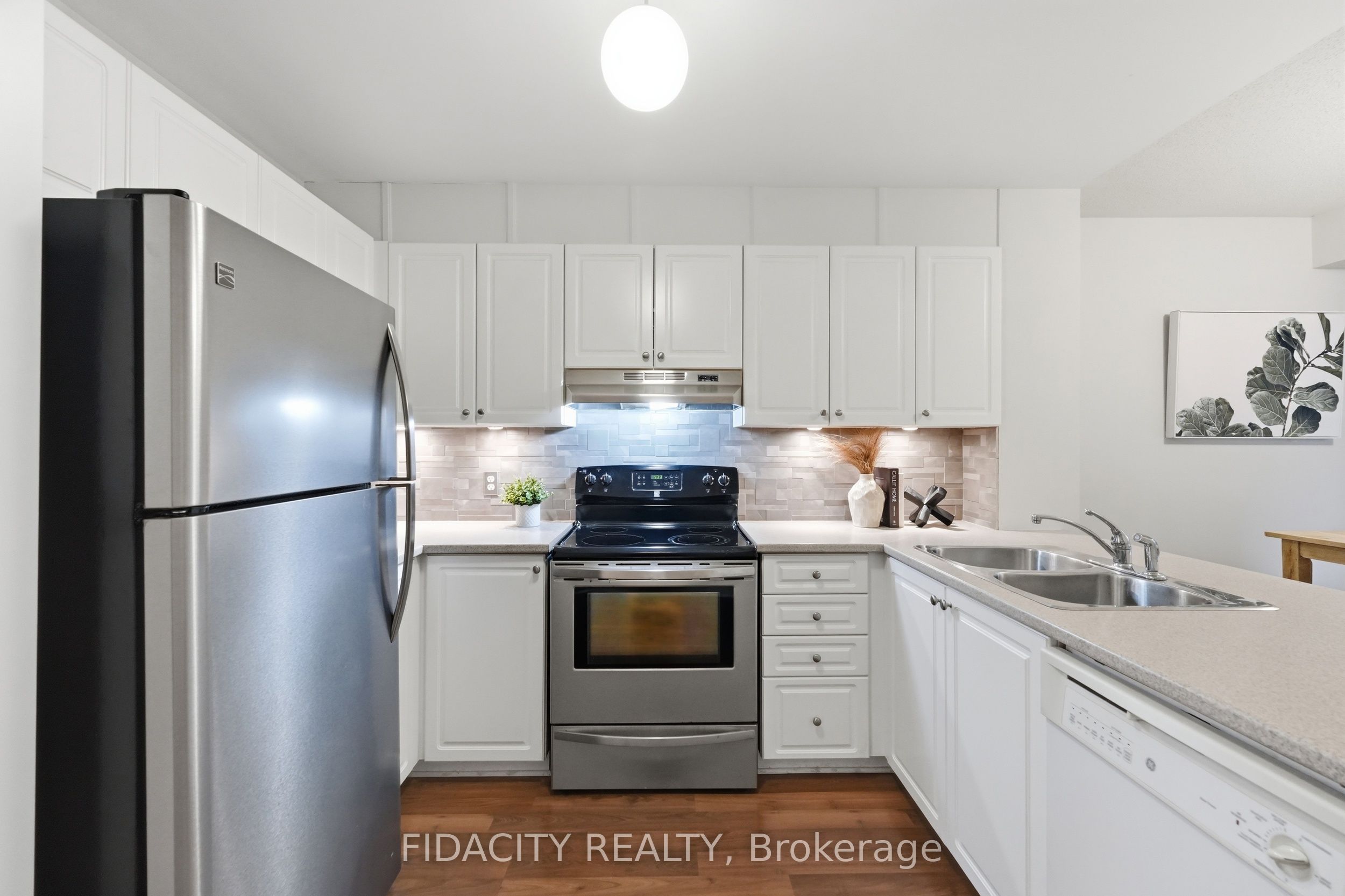 324 Crownridge Drive 55 Property Photo 5