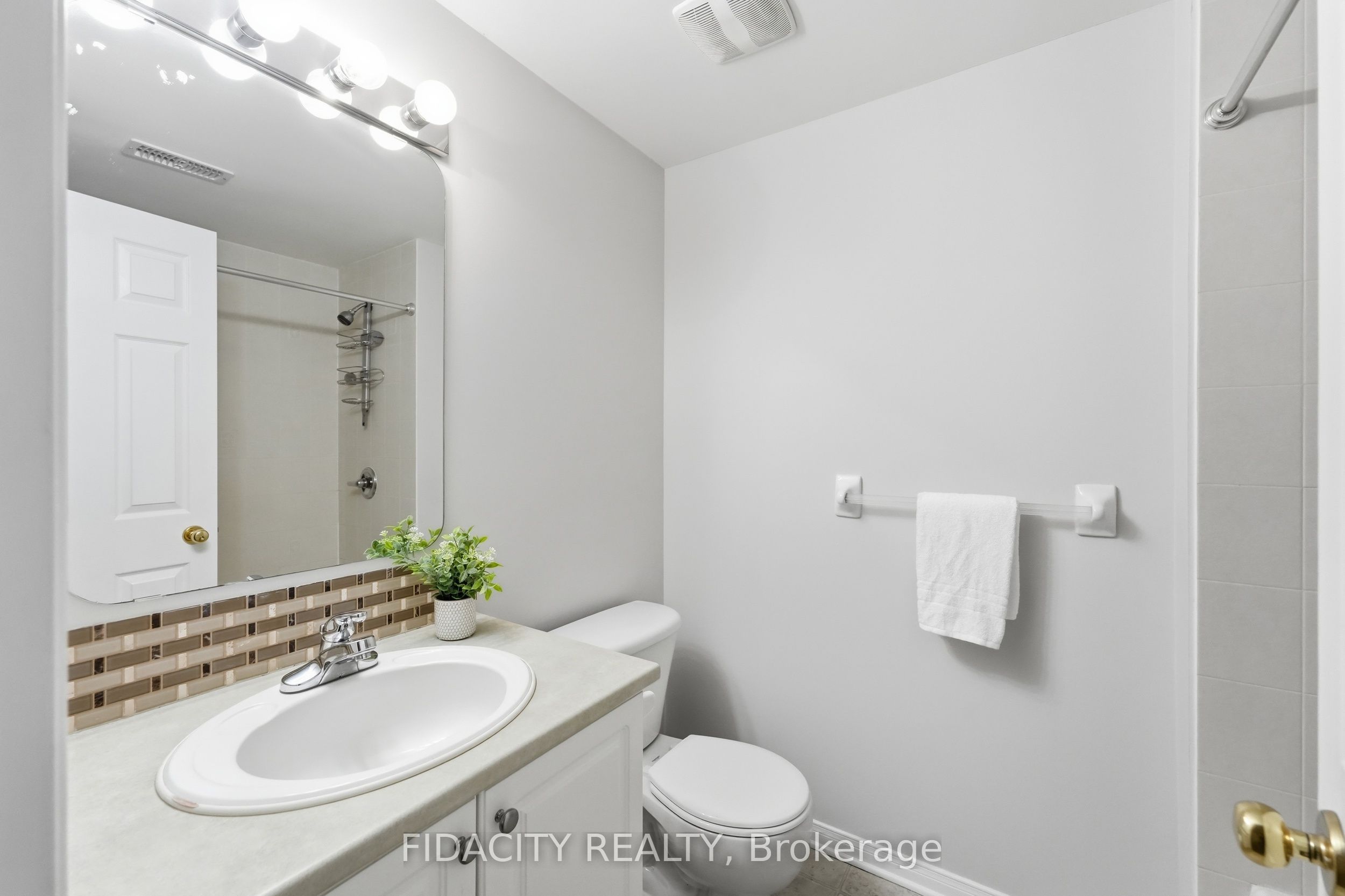 324 Crownridge Drive 55 Property Photo 23