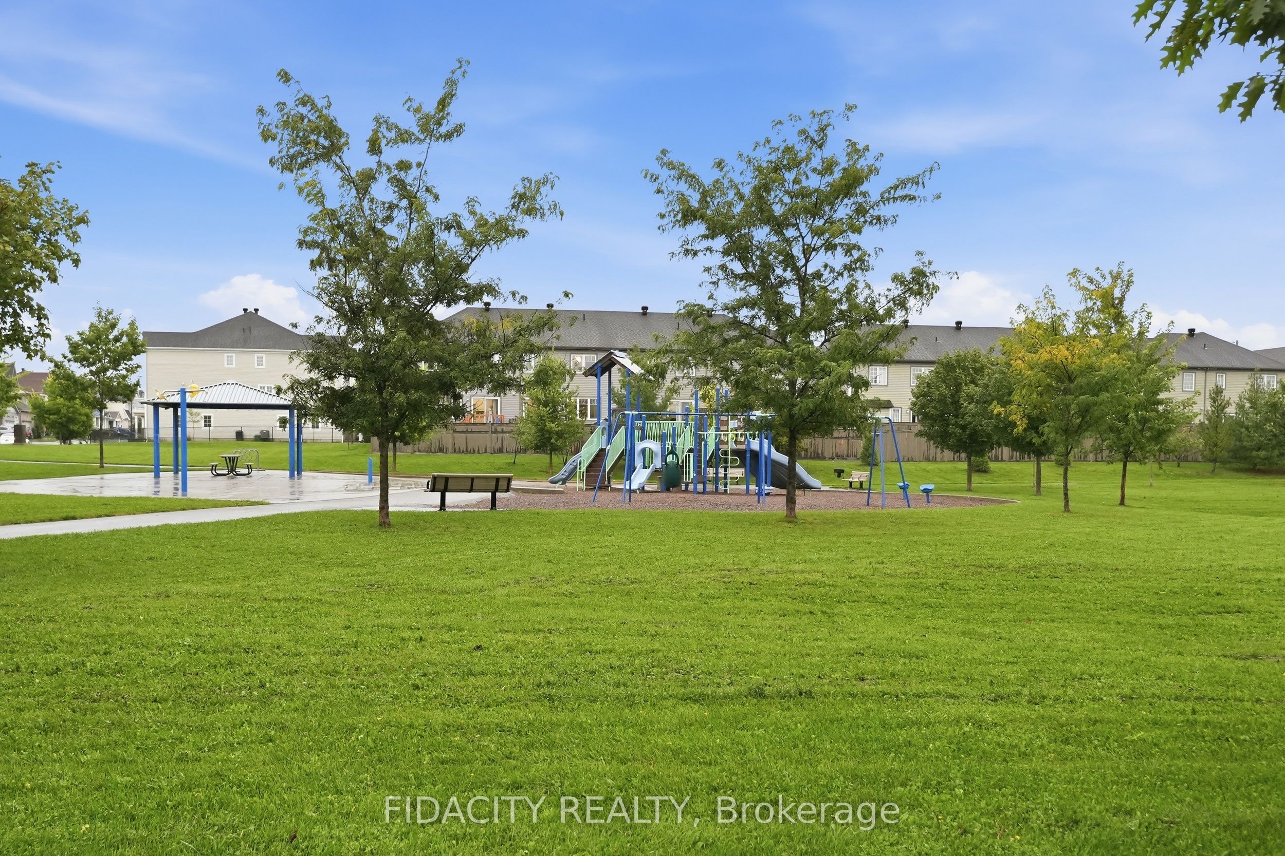 324 Crownridge Drive 55 Property Photo 29