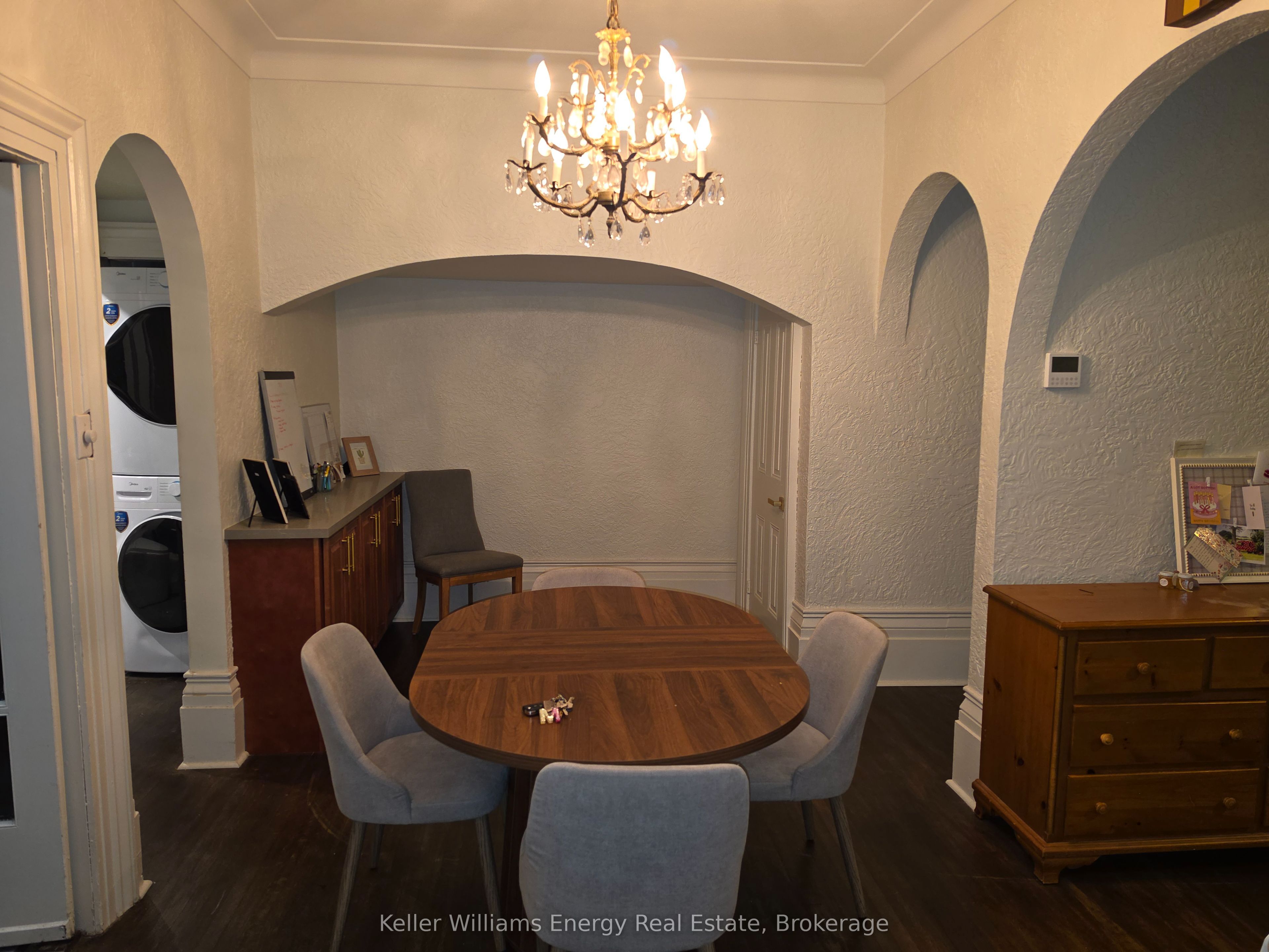 35 King Street Unit 1 Property Photo 12