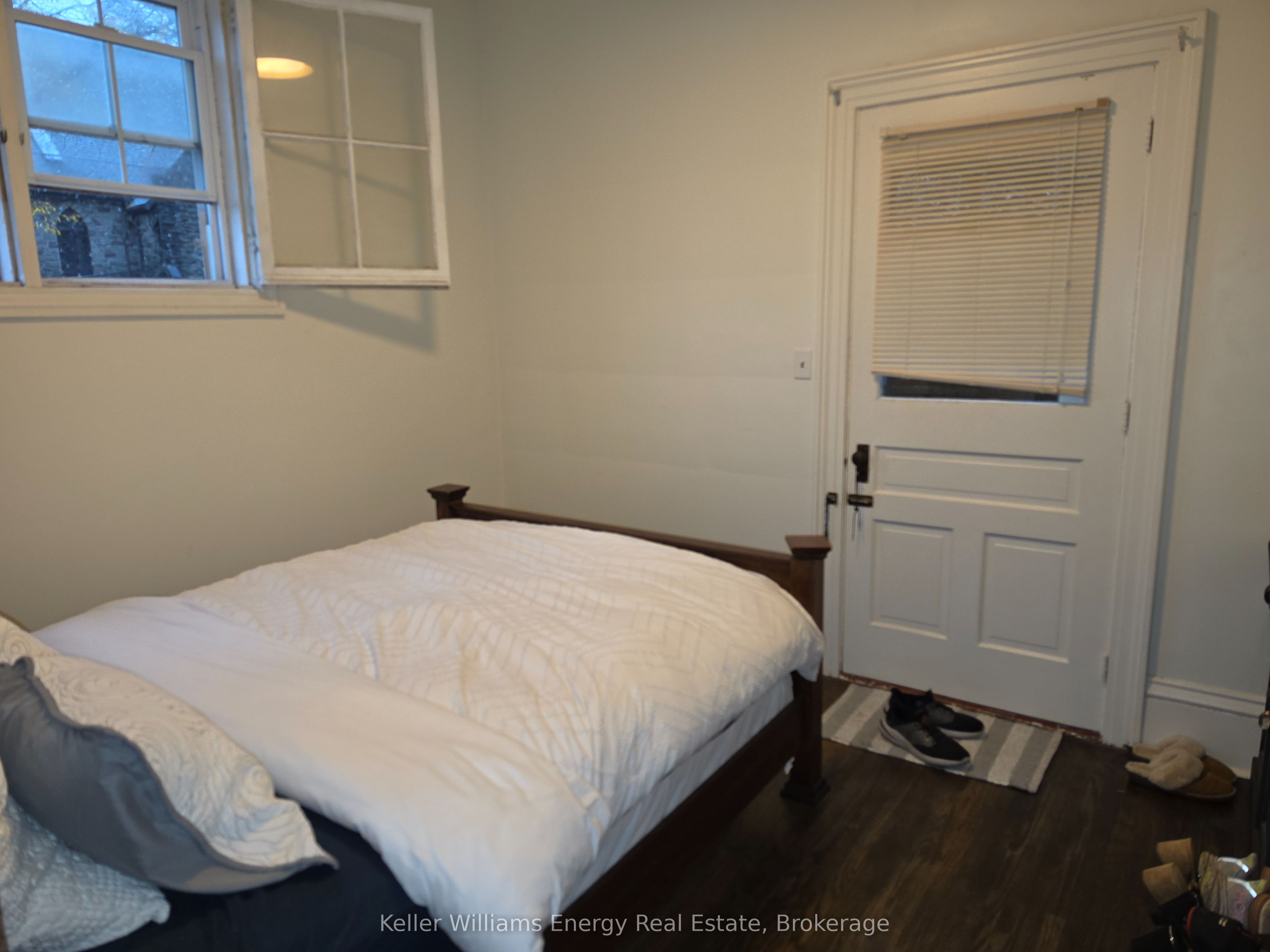 35 King Street Unit 1 Property Photo 17