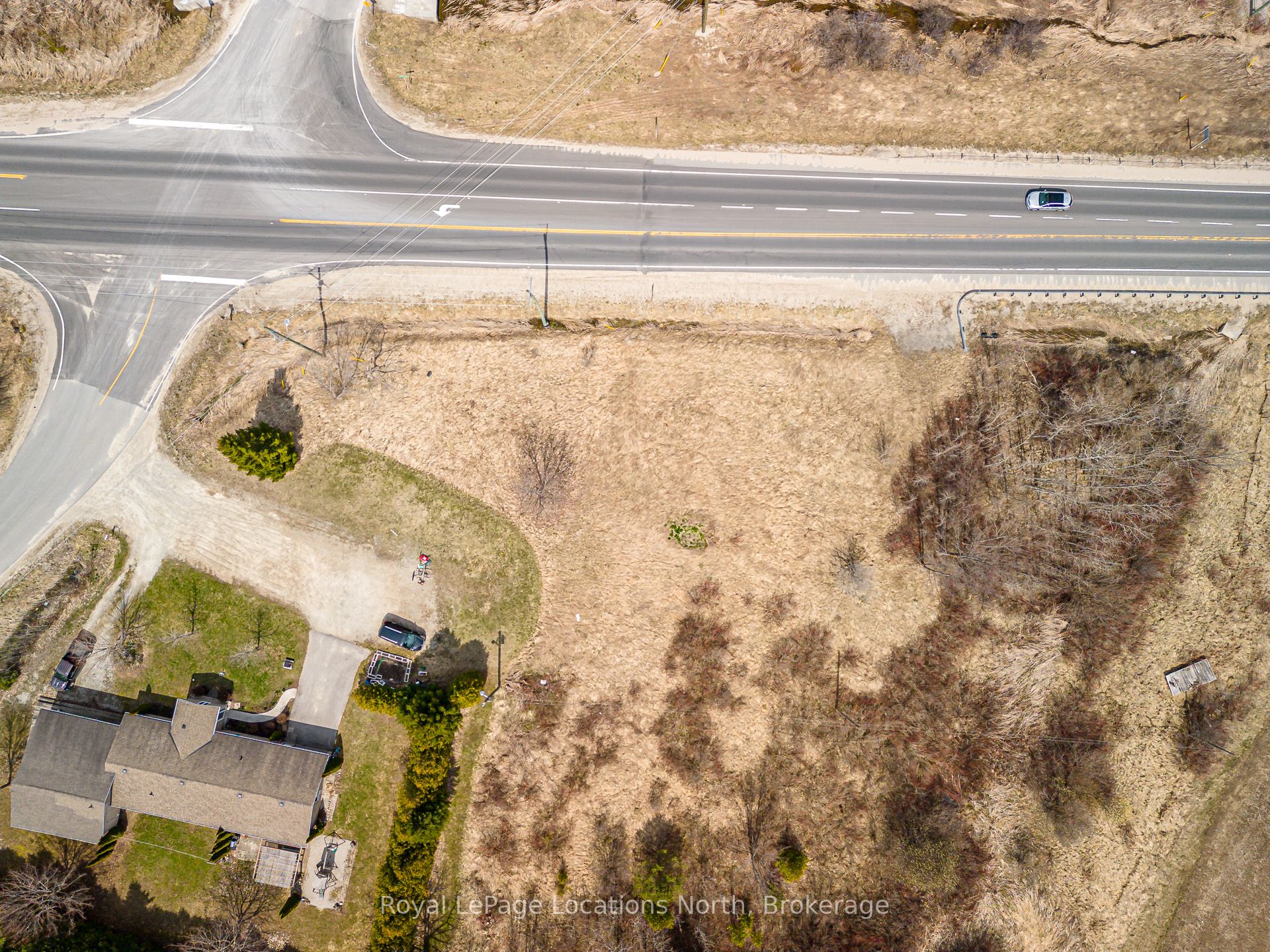 203 Arthur Street W Property Photo 21