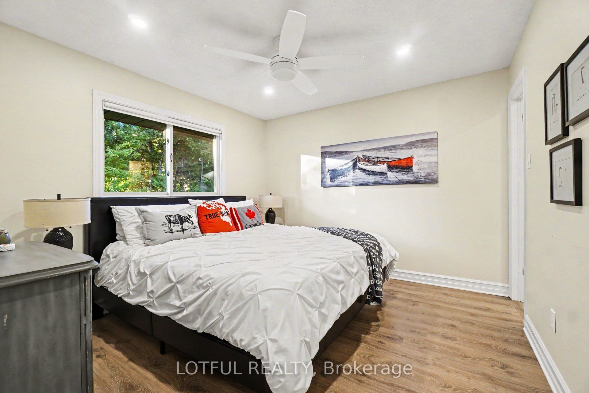 2420 Pine Avenue Property Photo 20