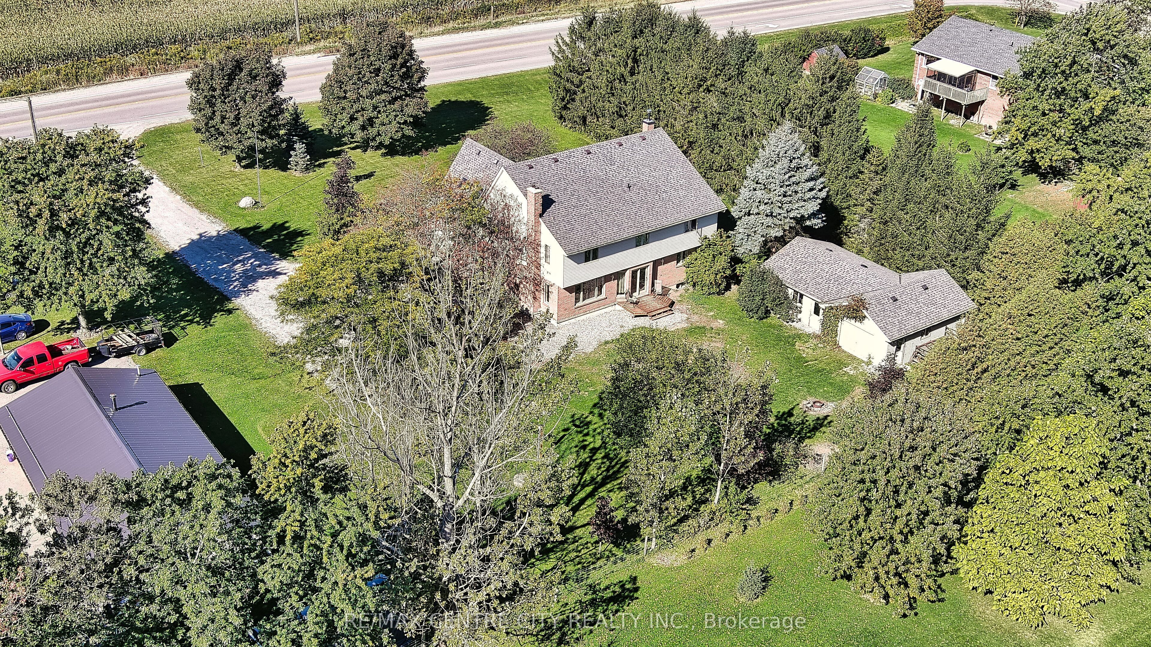 7442 Fairview Road Property Photo 13