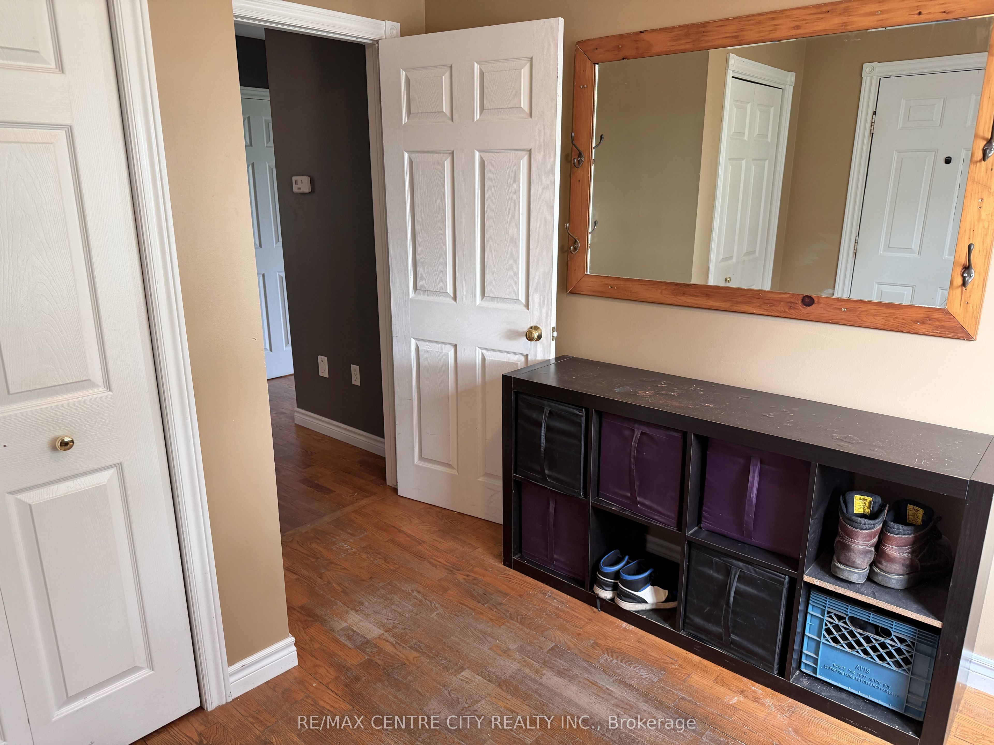 7442 Fairview Road Property Photo 26