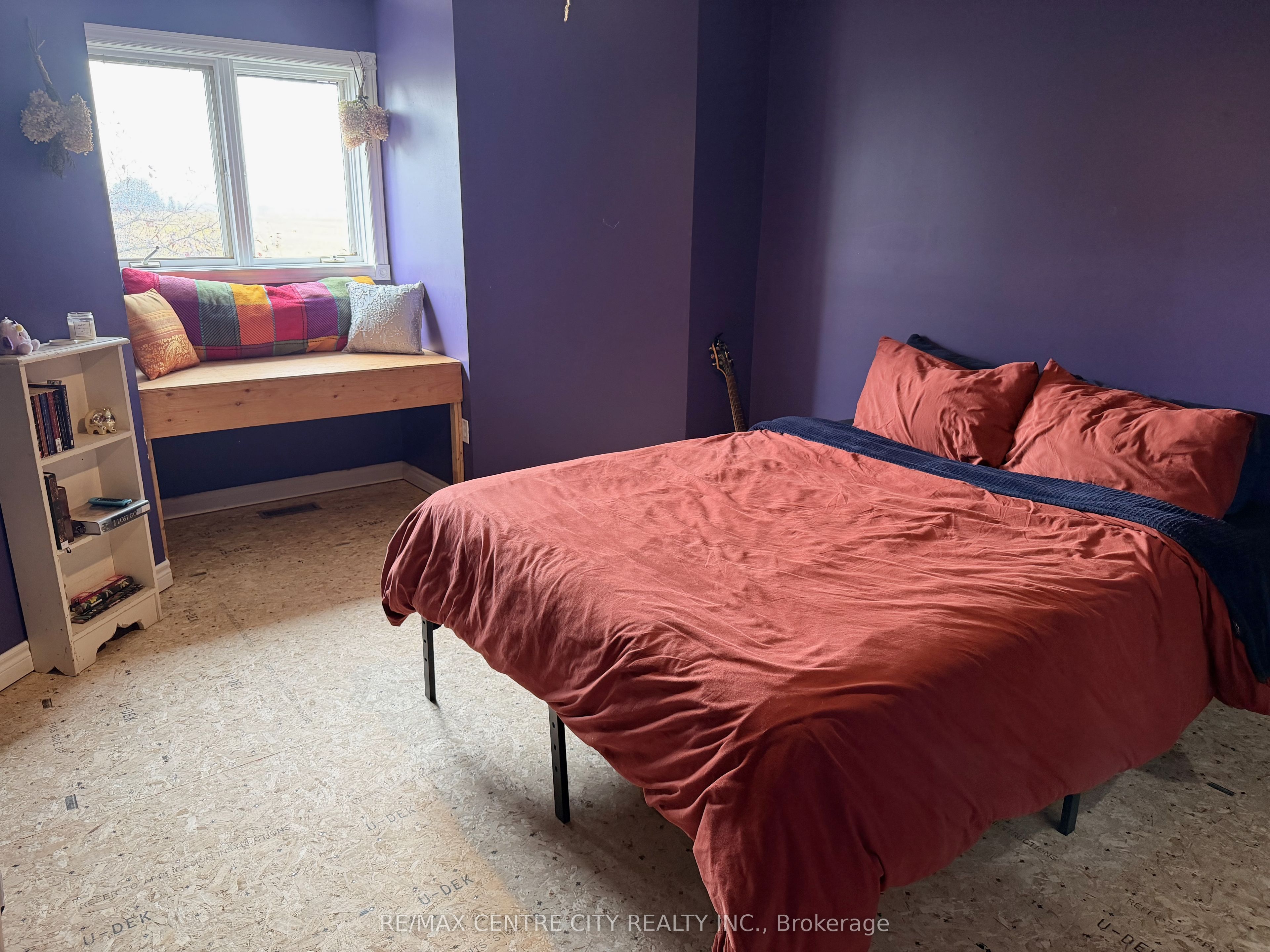 7442 Fairview Road Property Photo 38