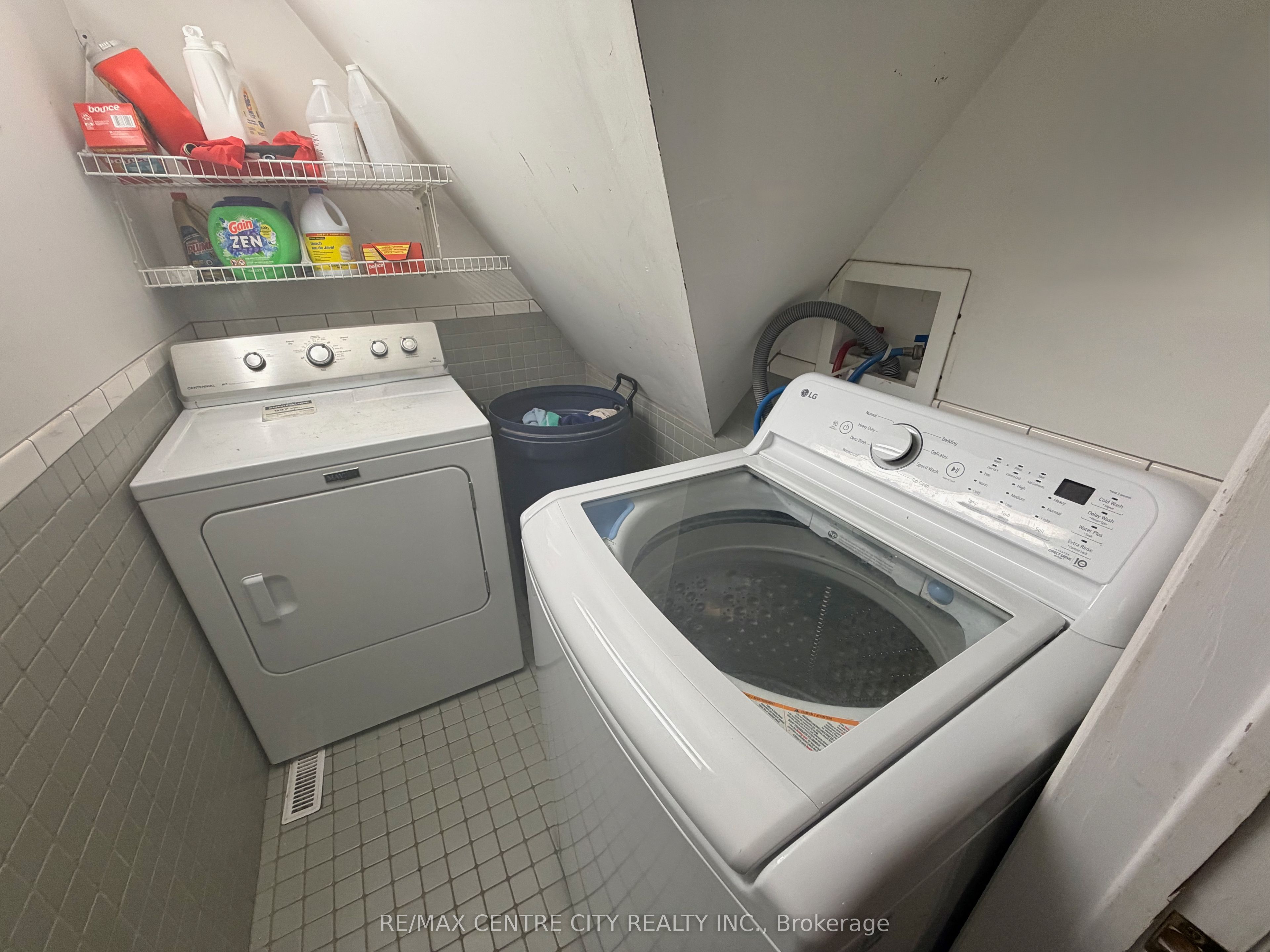7442 Fairview Road Property Photo 44