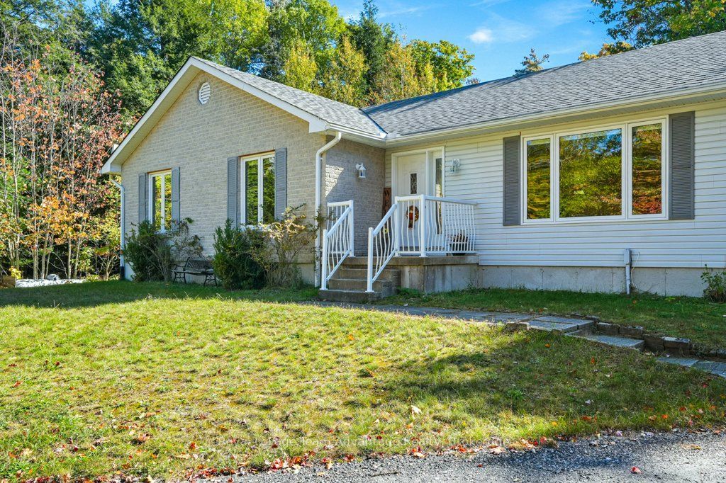 10 Oakridge Road Property Photo 7