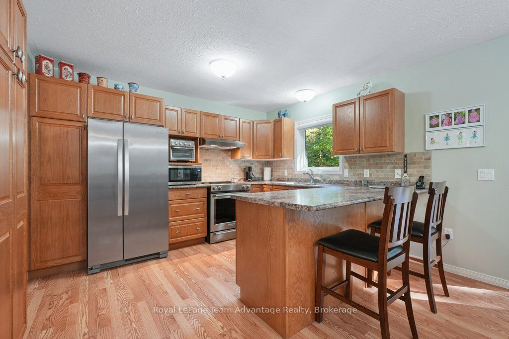 10 Oakridge Road Property Photo 13
