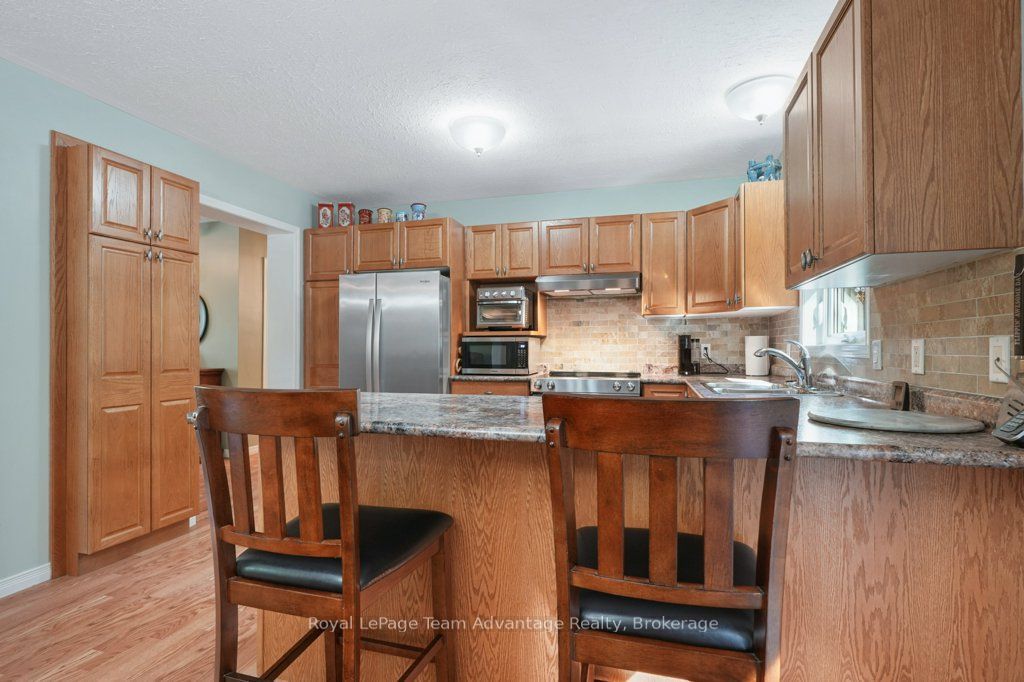10 Oakridge Road Property Photo 14