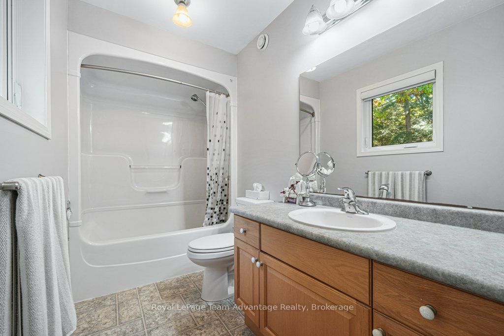 10 Oakridge Road Property Photo 21