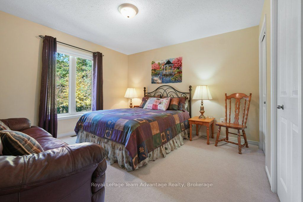 10 Oakridge Road Property Photo 22