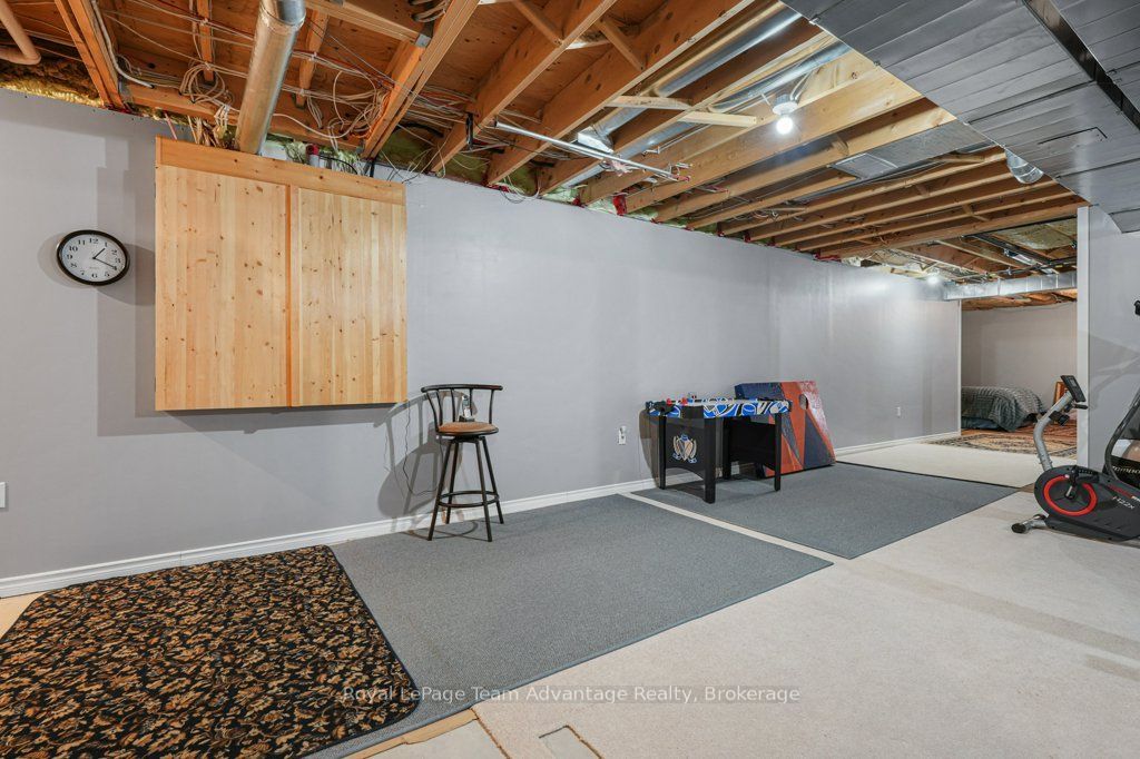 10 Oakridge Road Property Photo 28