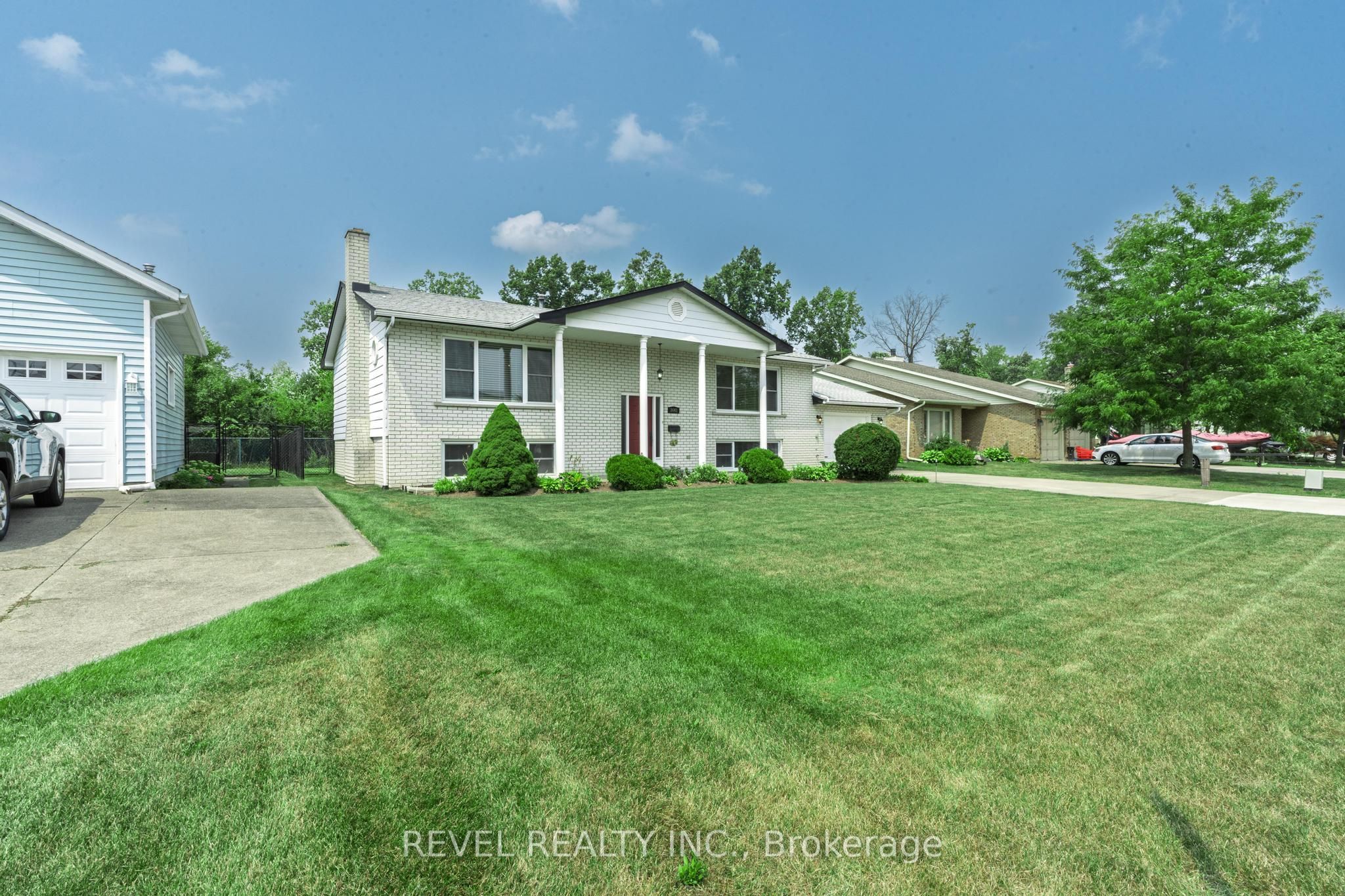 3641 Rapids View Drive Property Photo 7