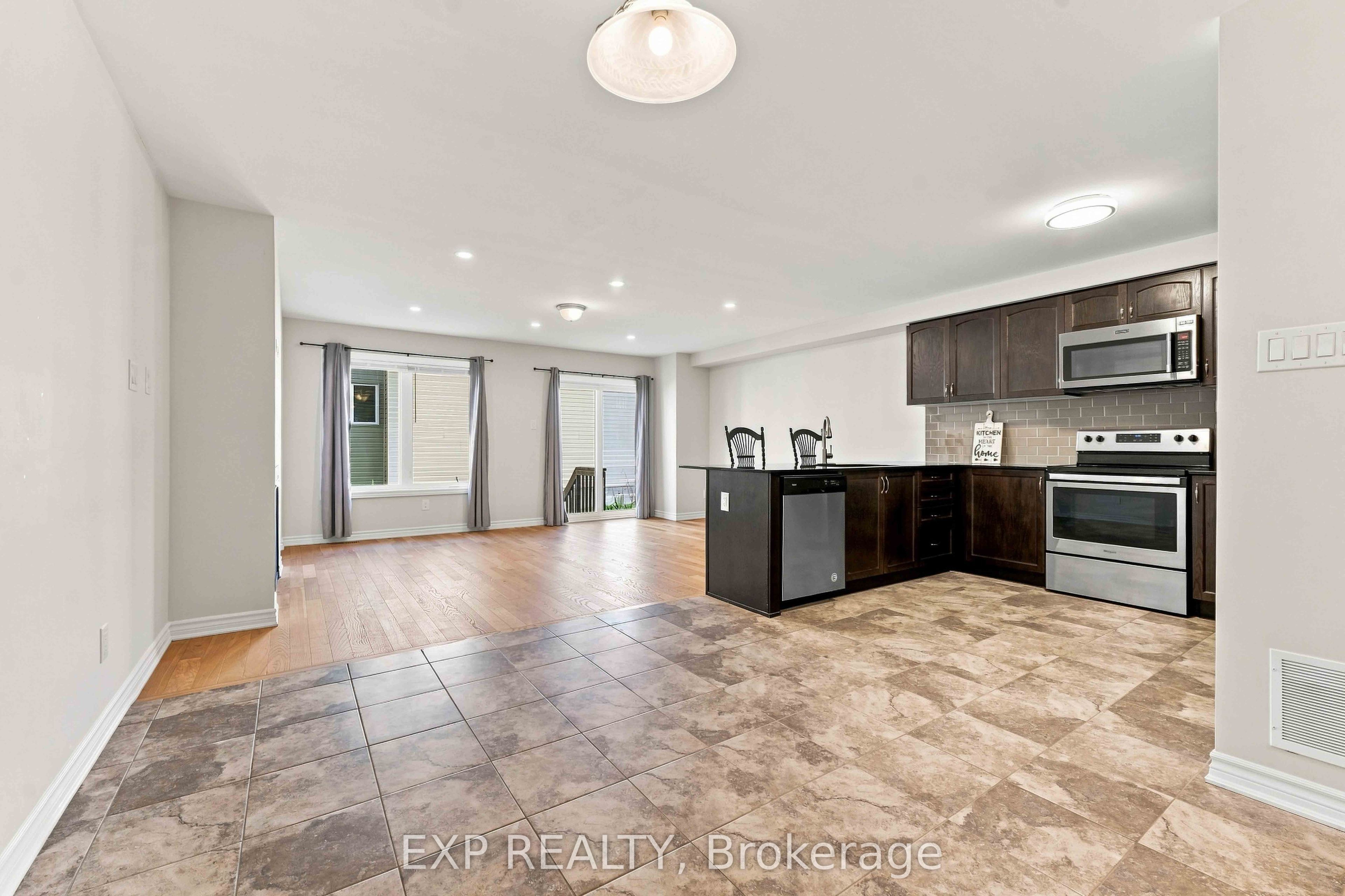 608 Parade Drive Property Photo 11