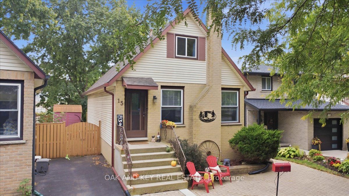 15 Chancton Crescent Property Photo 1