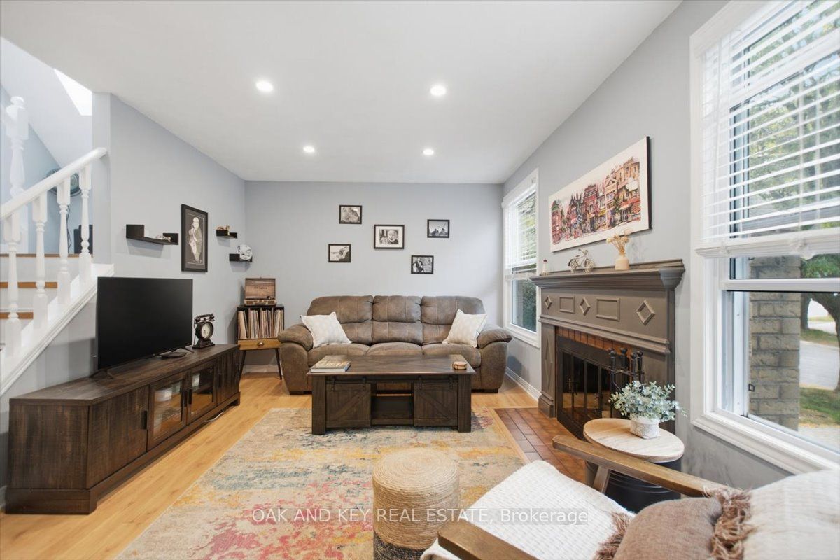15 Chancton Crescent Property Photo 6